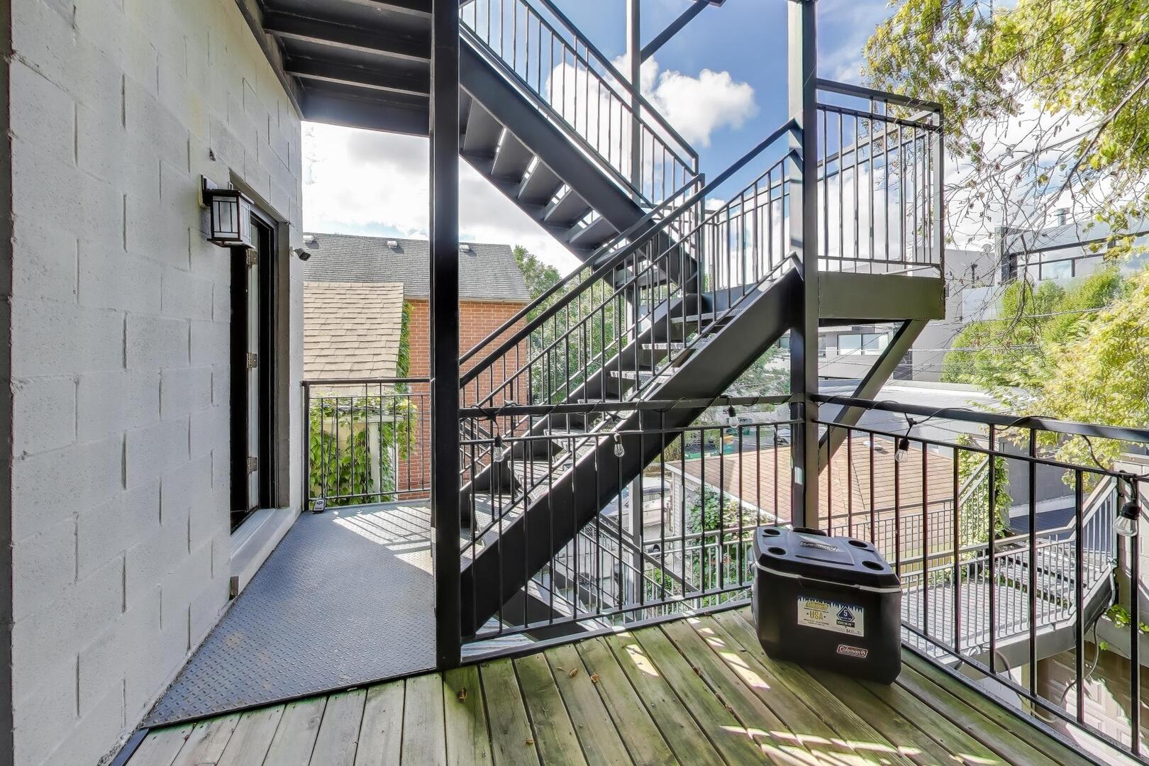 926 N Honore Street Unit: 2