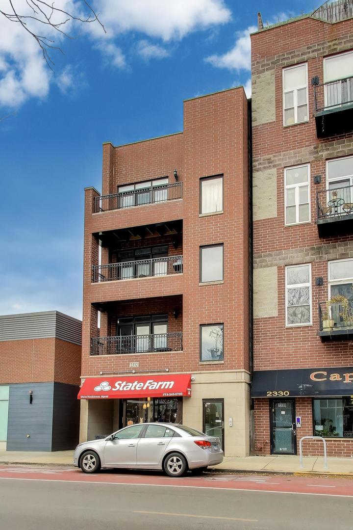 2332 W Belmont Avenue Unit: 4