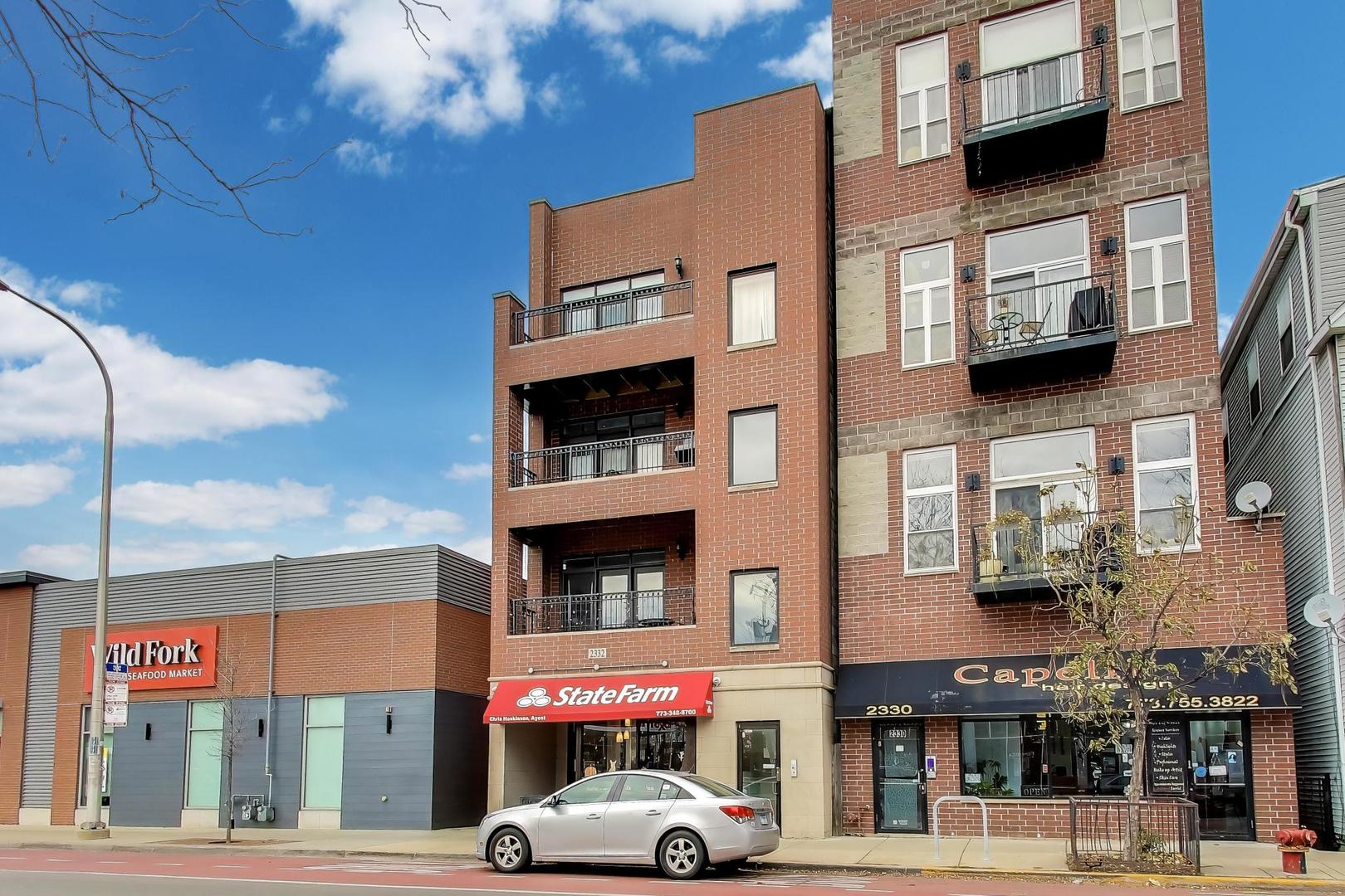 2332 W Belmont Avenue Unit: 4