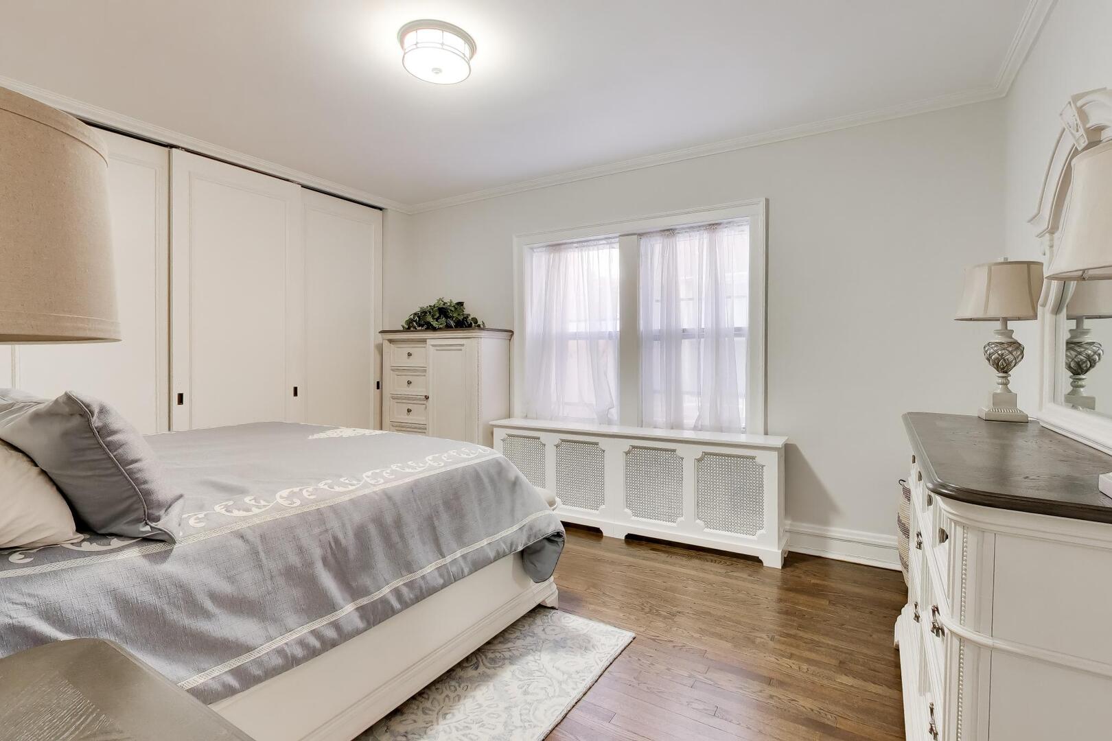 440 W Oakdale Avenue Unit: 1