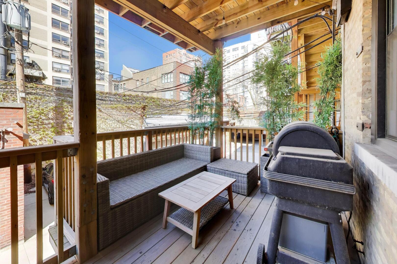 440 W Oakdale Avenue Unit: 1