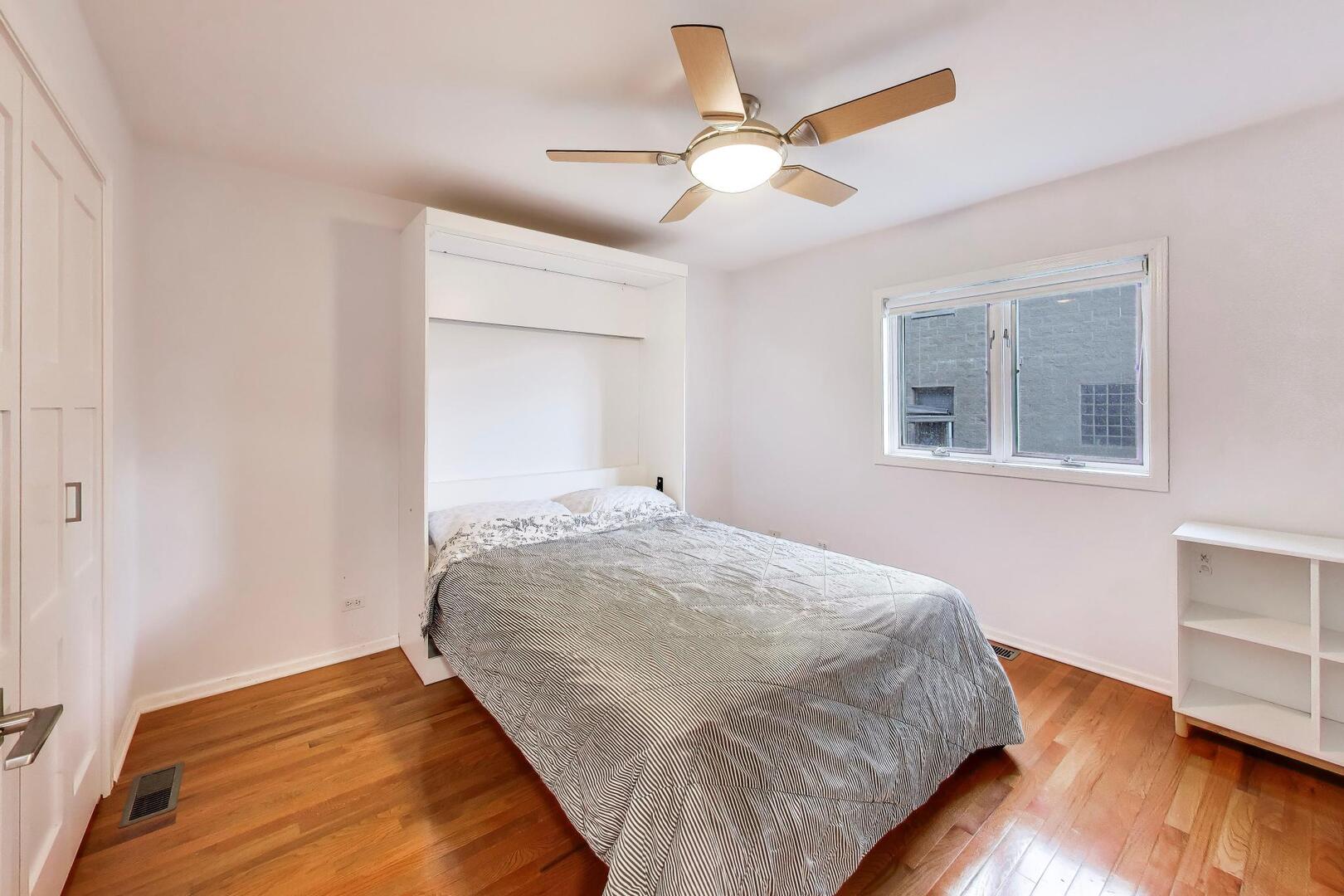 2810 N WOLCOTT Avenue Unit: 2810