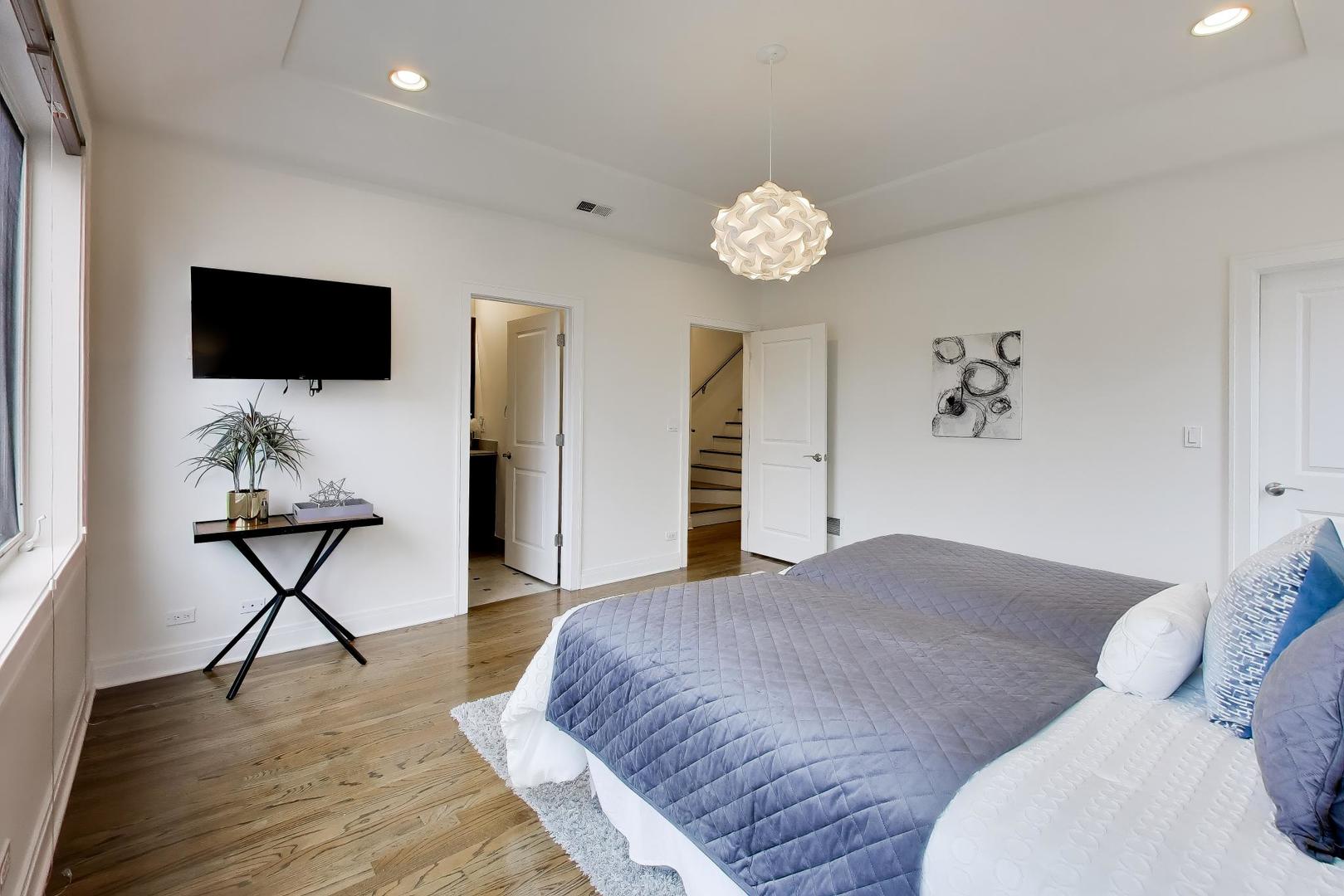 3407 N Bell Avenue Unit: B