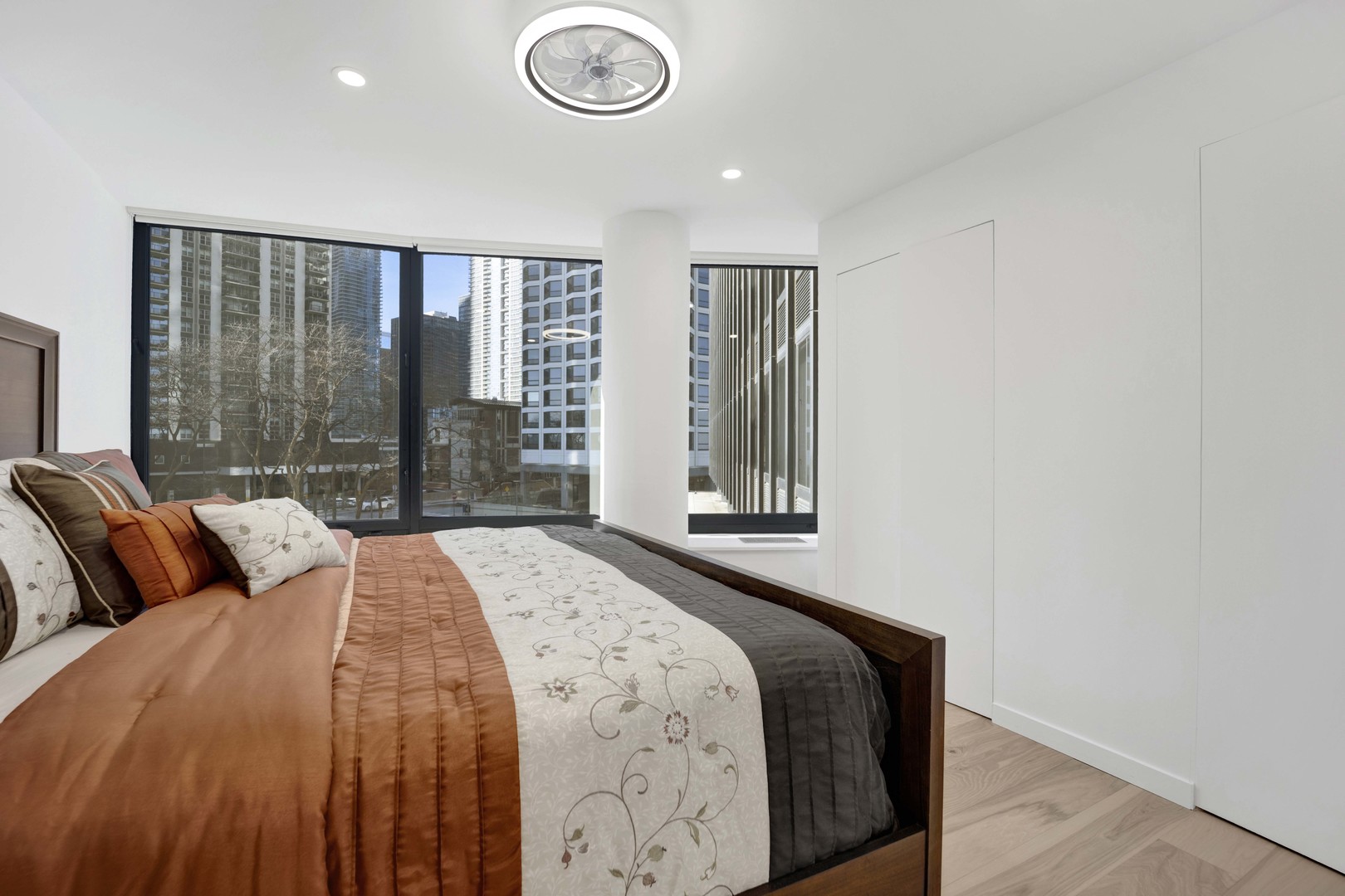 155 N HARBOR Drive Unit: 212-213