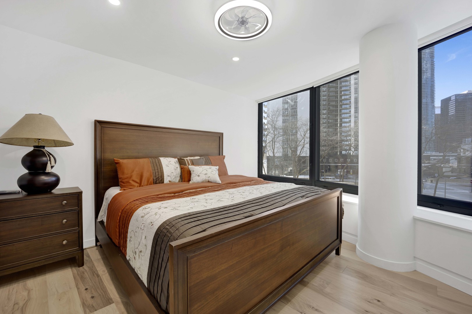 155 N HARBOR Drive Unit: 212-213