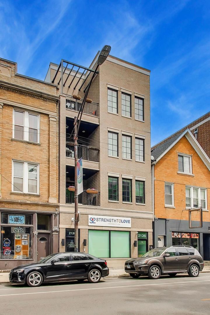 2136 W Belmont Avenue Unit: PH