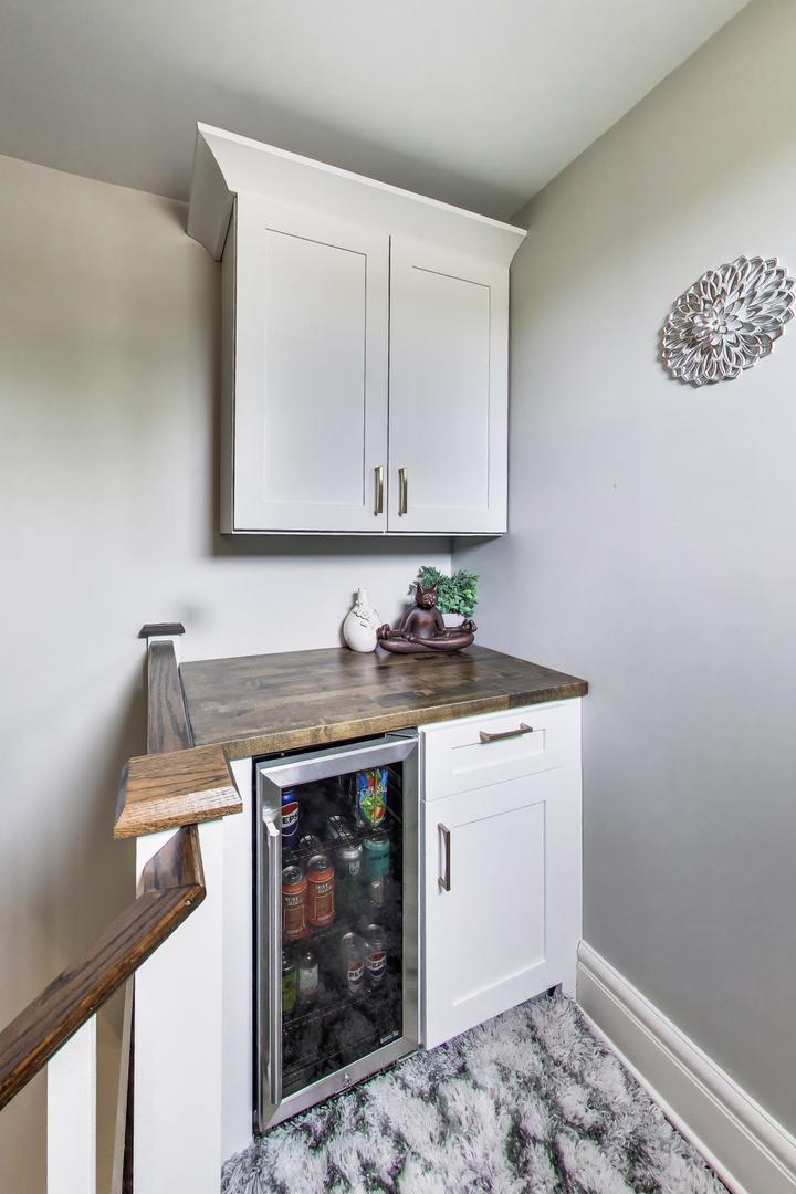 2136 W Belmont Avenue Unit: PH