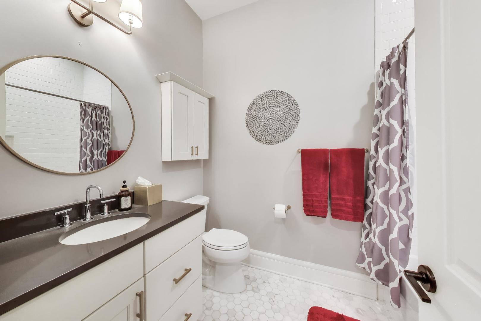 2136 W Belmont Avenue Unit: PH