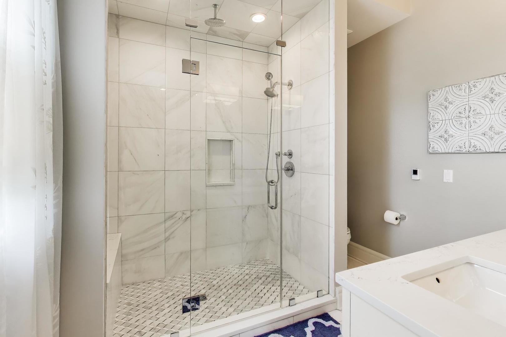 2136 W Belmont Avenue Unit: PH