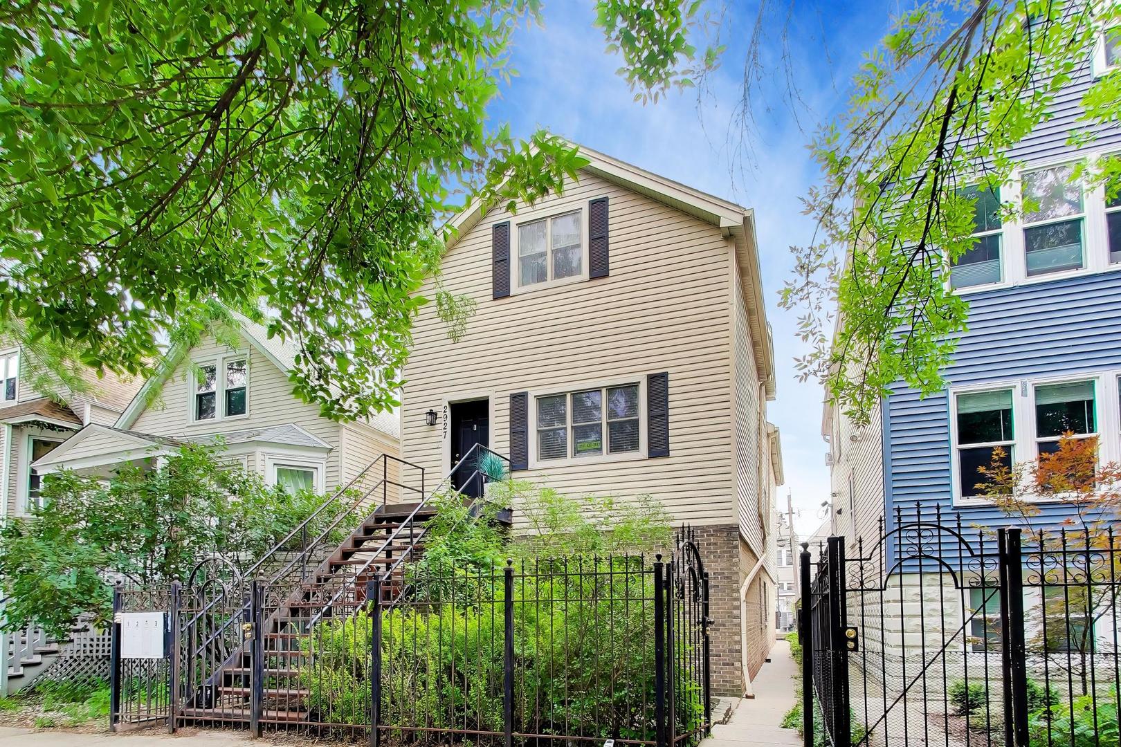 2927 N Gresham Avenue Unit: 1