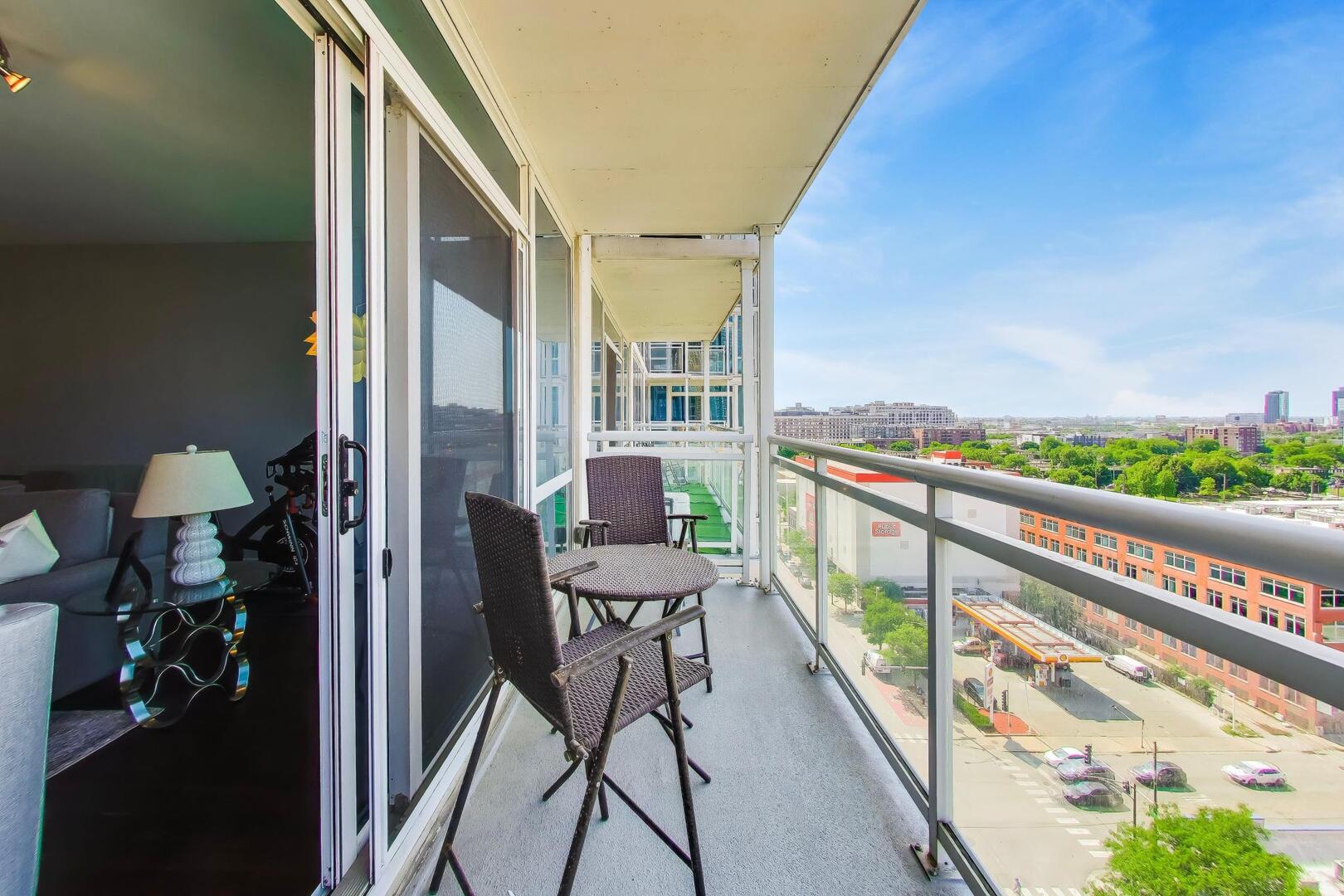 757 N Orleans Street Unit: 1105
