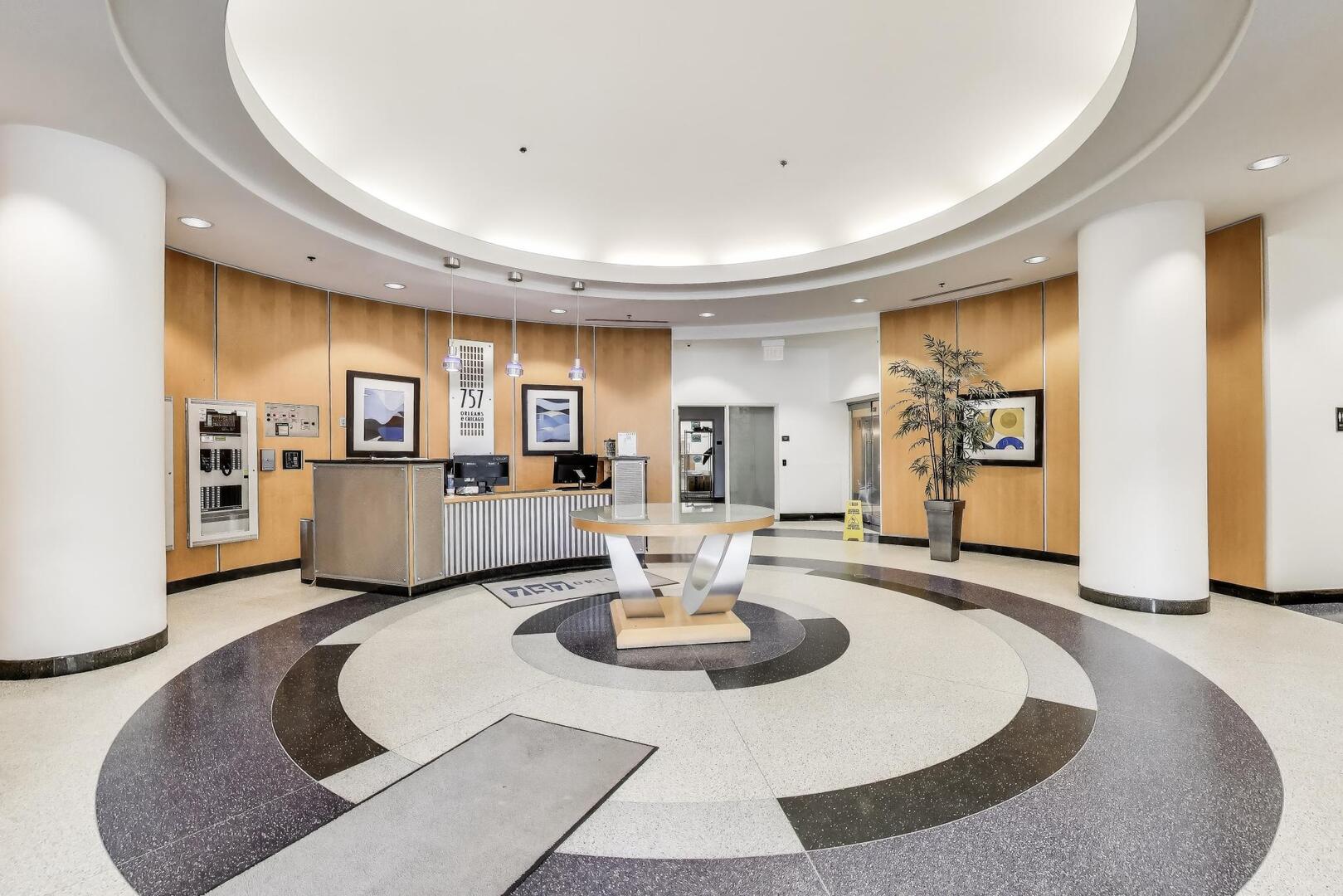 757 N Orleans Street Unit: 1105