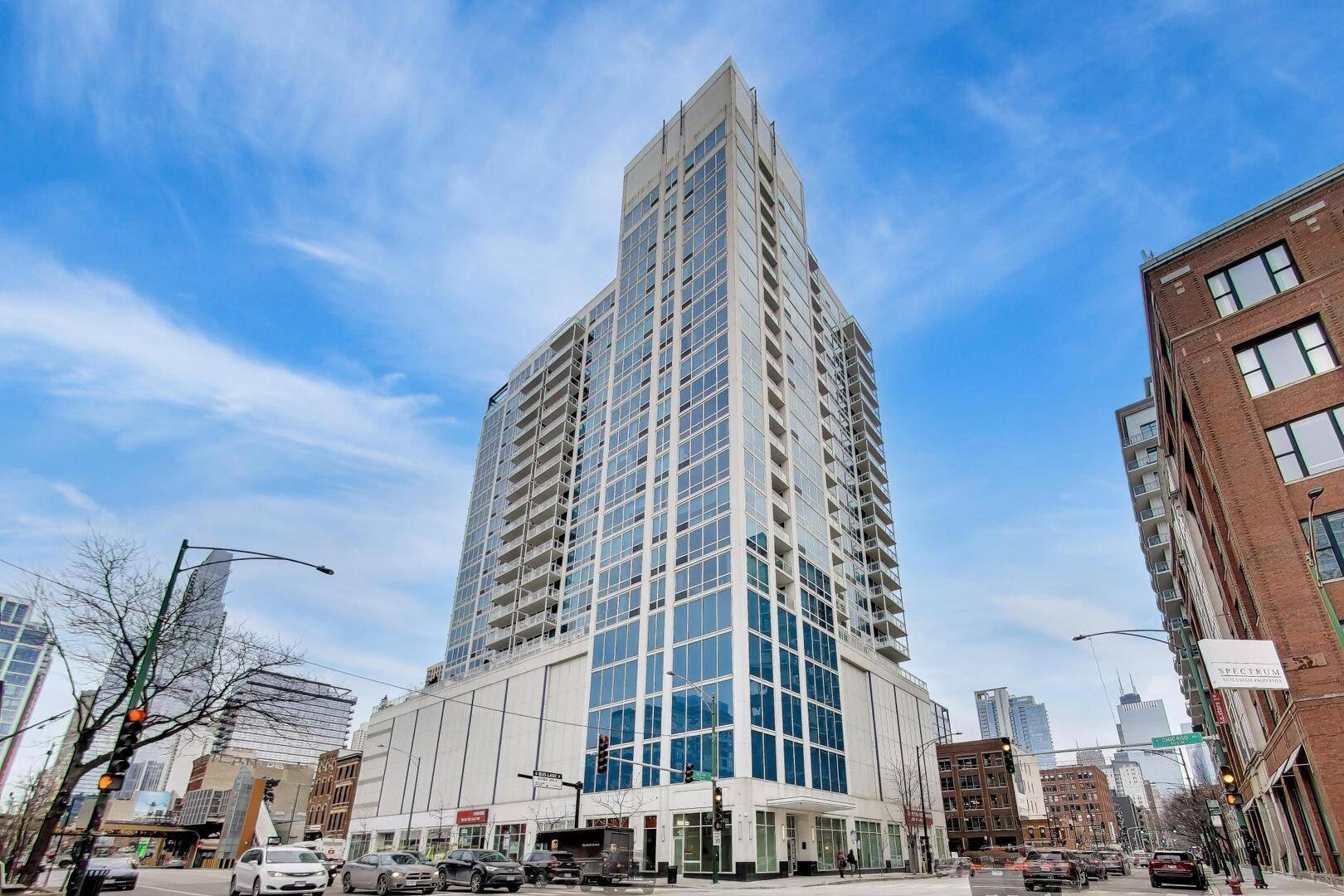 757 N Orleans Street Unit: 1105