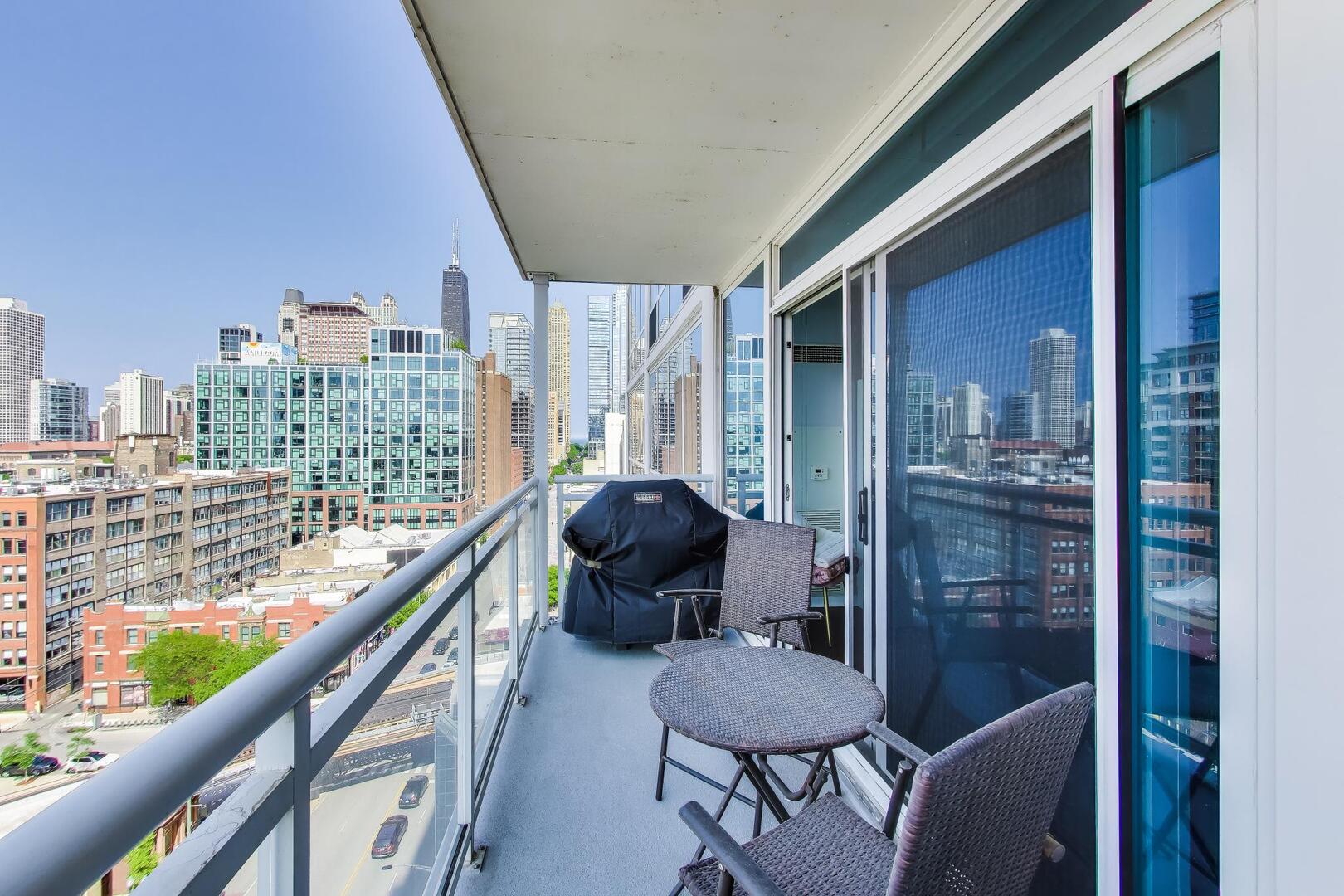 757 N Orleans Street Unit: 1105