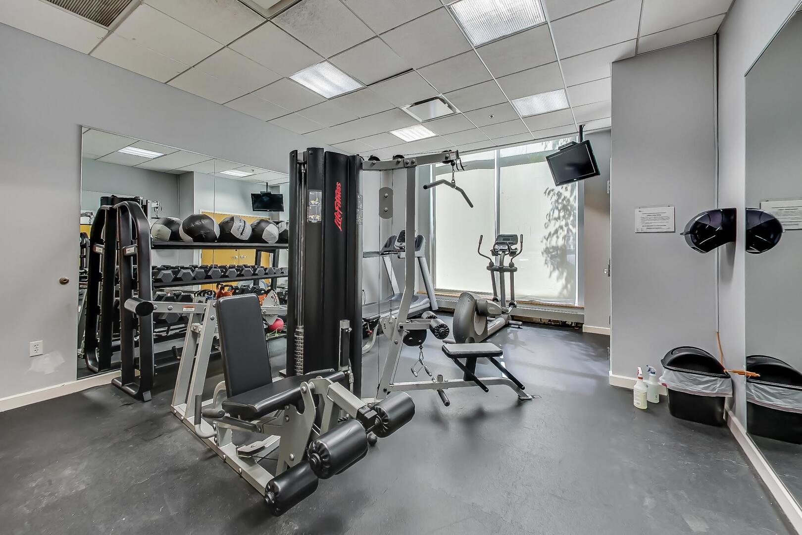 757 N Orleans Street Unit: 1105