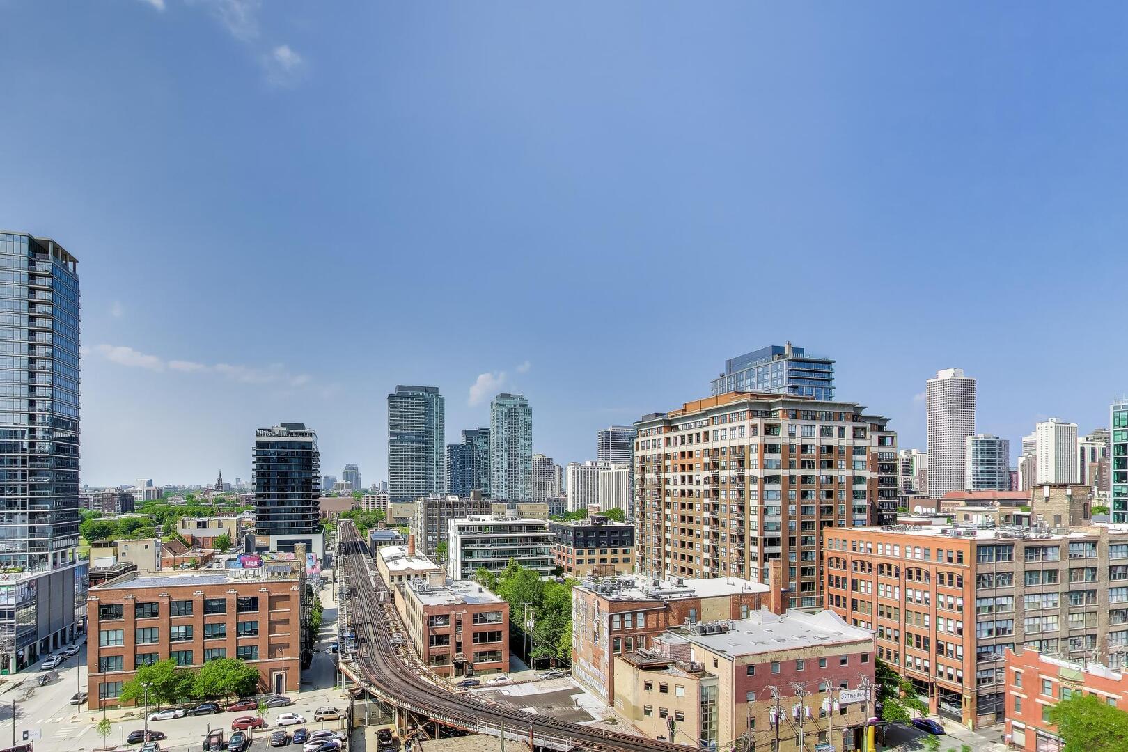 757 N Orleans Street Unit: 1105