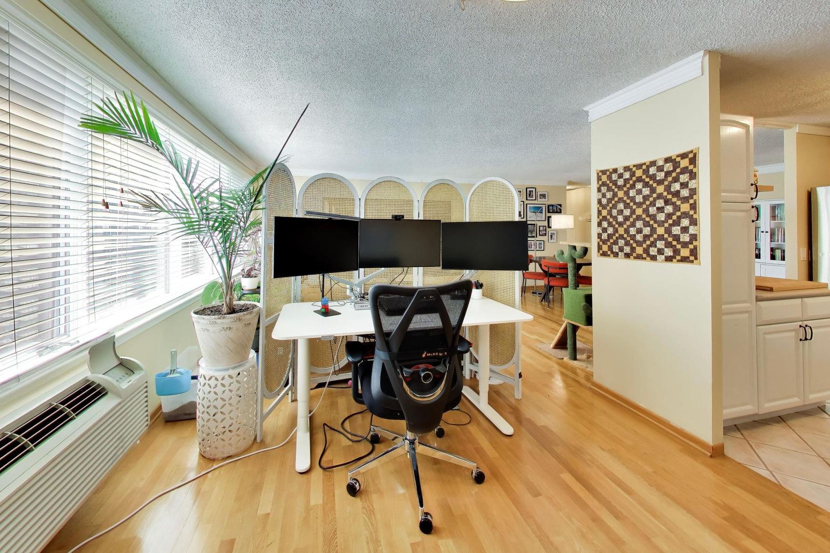 801 S Plymouth Court Unit: 807