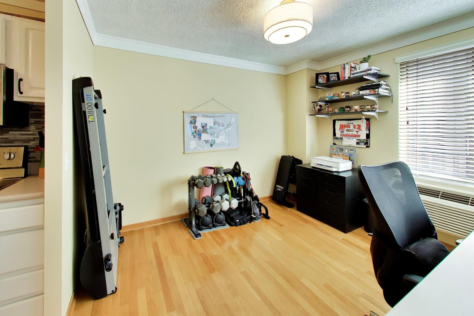 801 S Plymouth Court Unit: 807