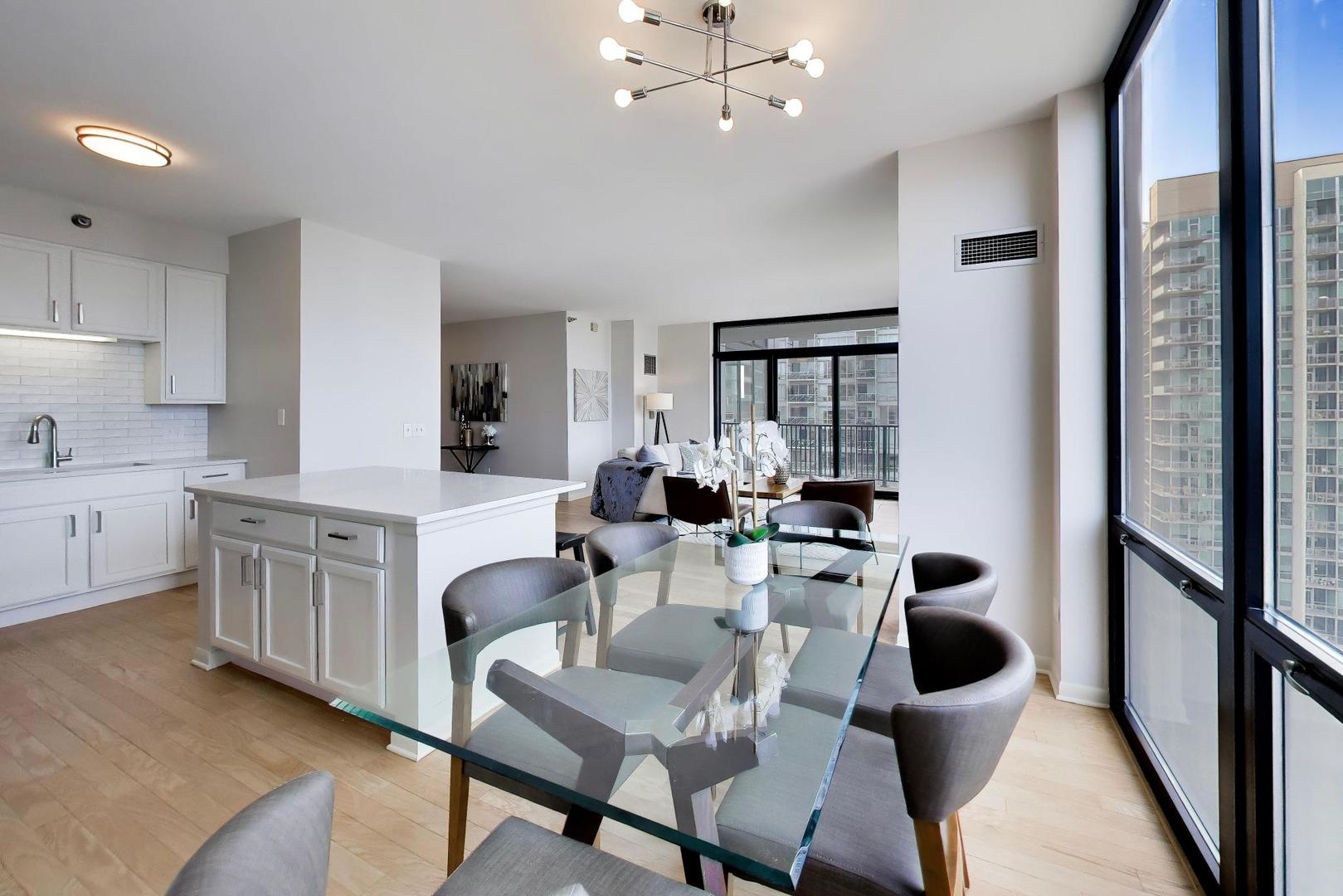 435 W Erie Street Unit: 1508
