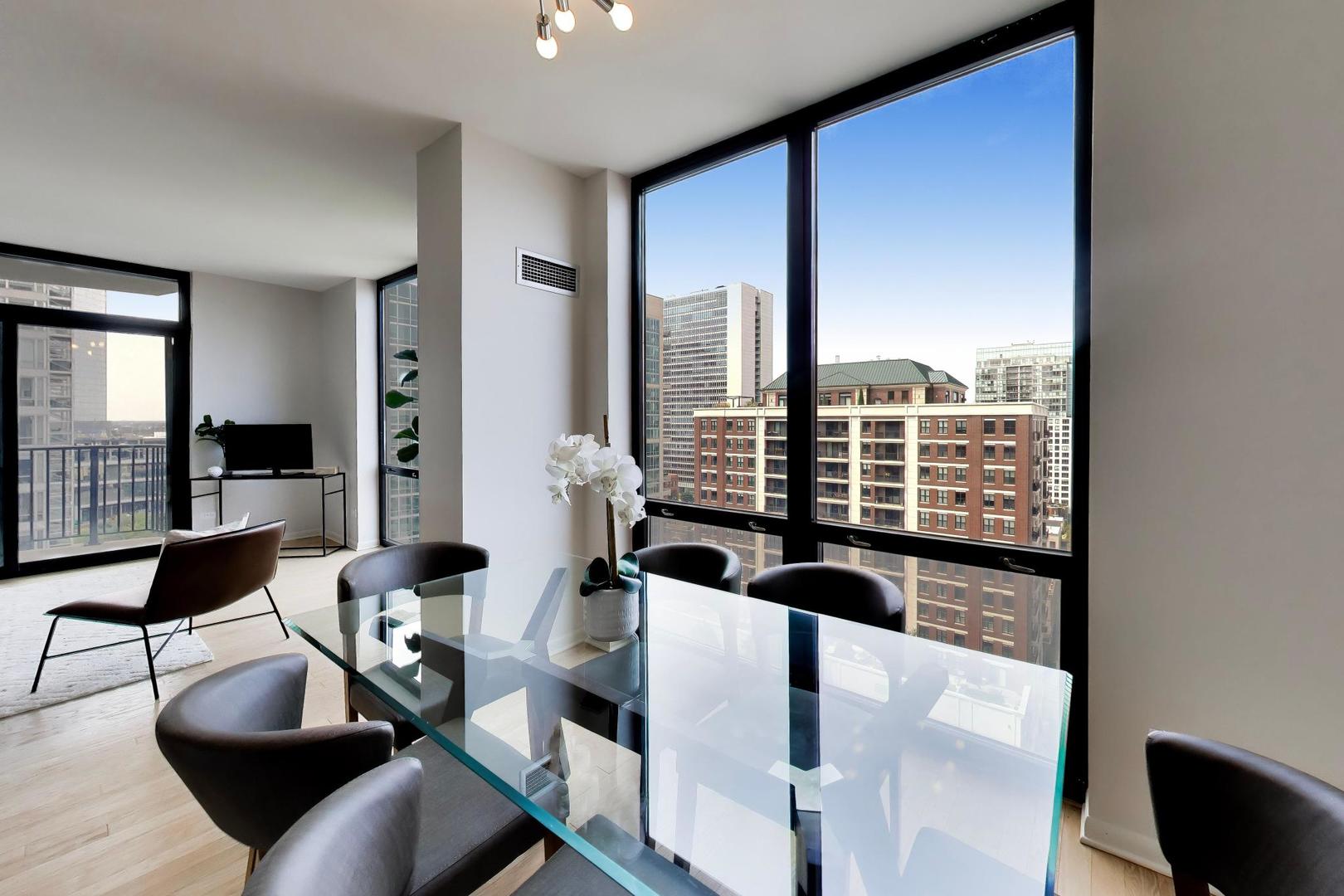 435 W Erie Street Unit: 1508