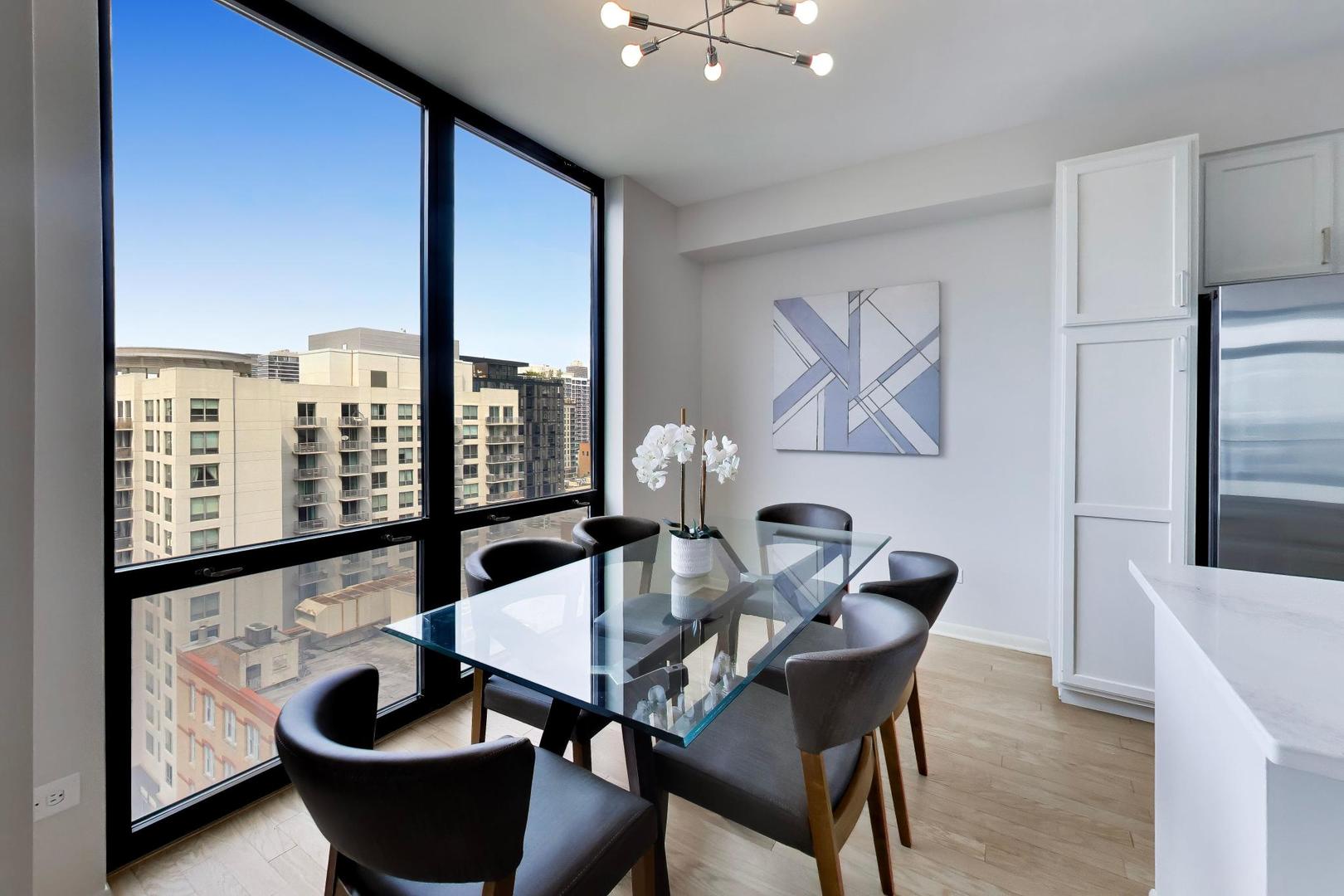 435 W Erie Street Unit: 1508