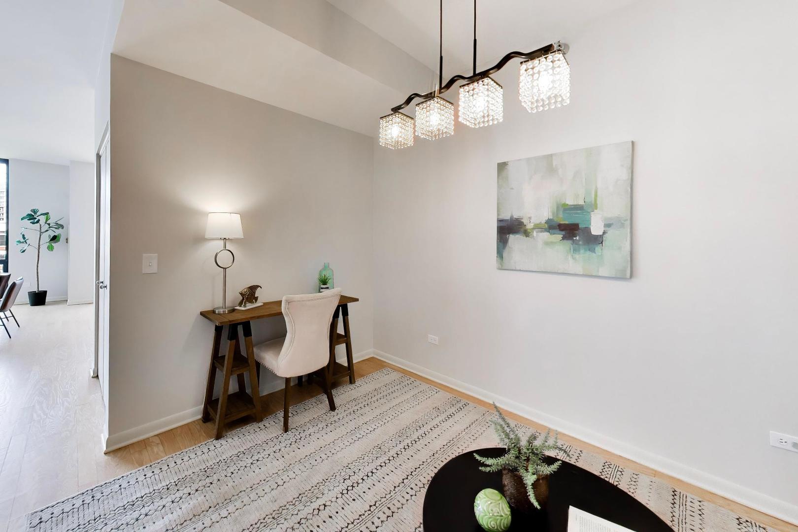 435 W Erie Street Unit: 1508