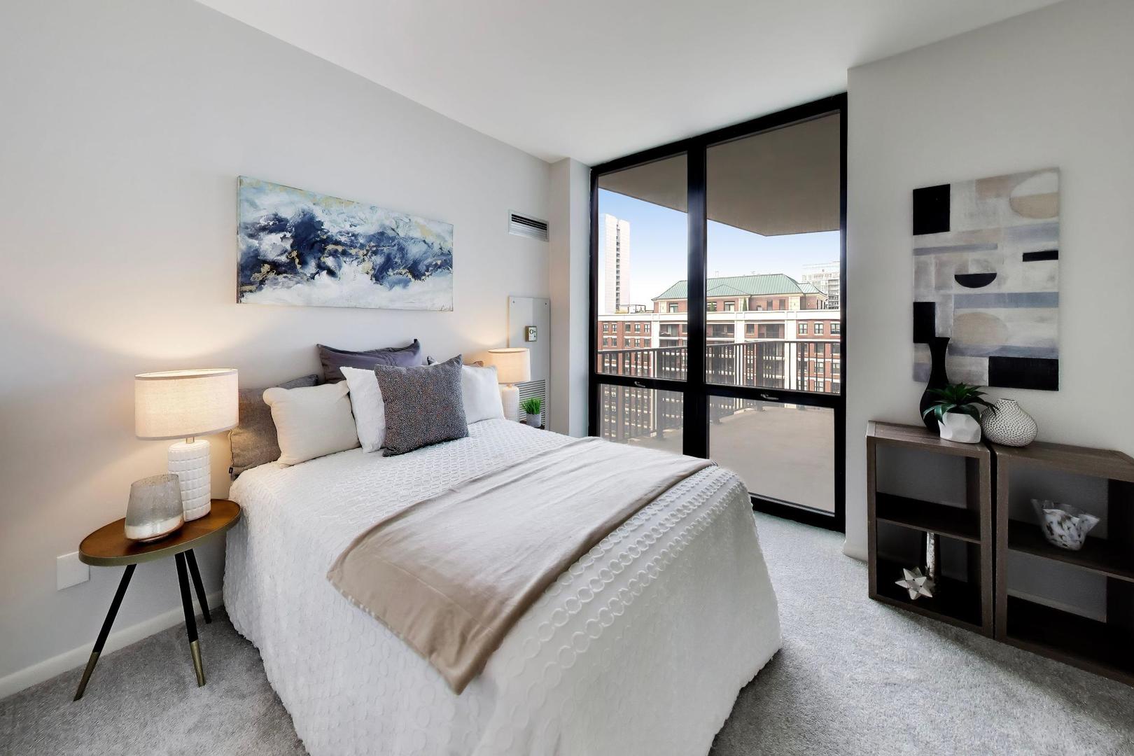 435 W Erie Street Unit: 1508