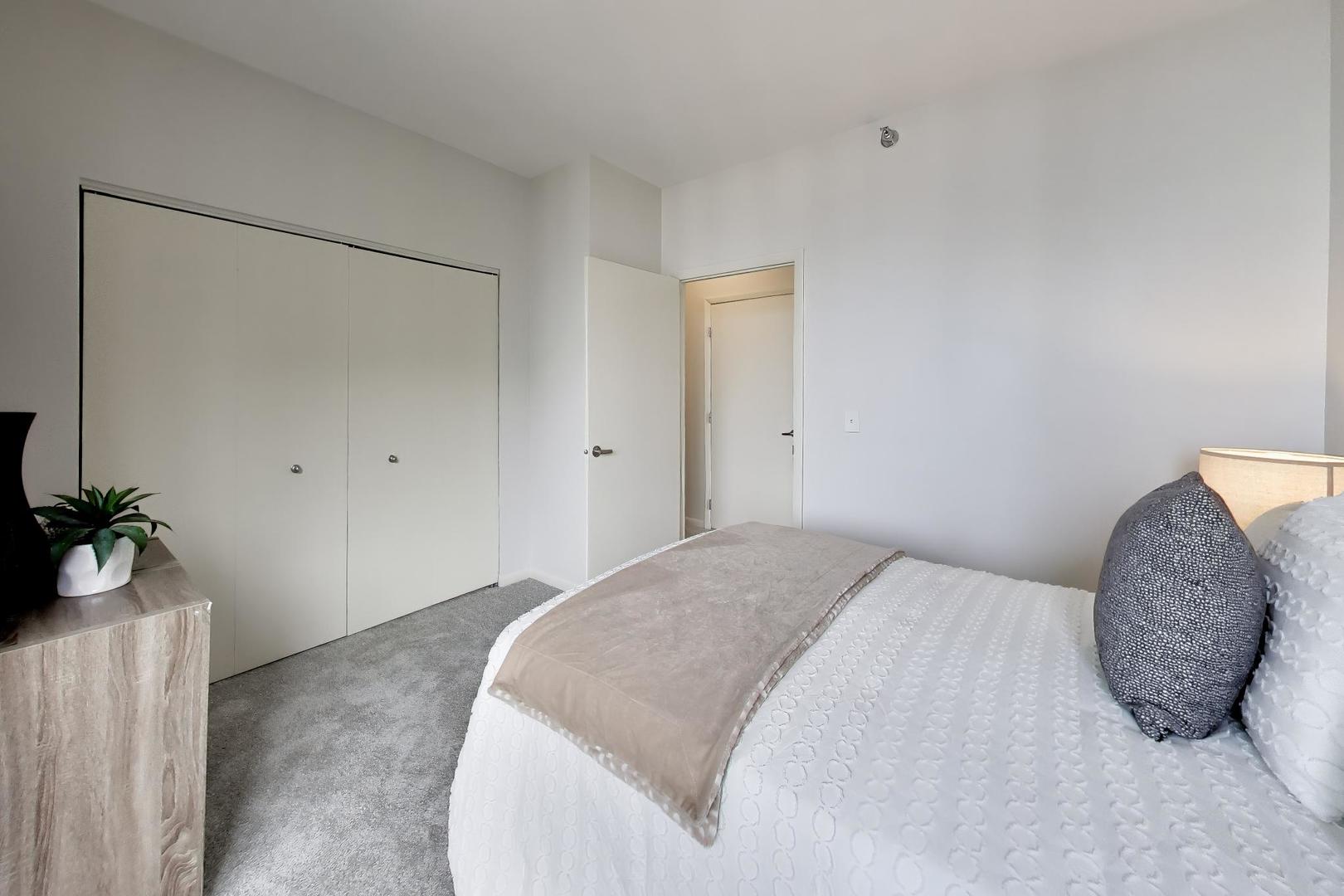435 W Erie Street Unit: 1508
