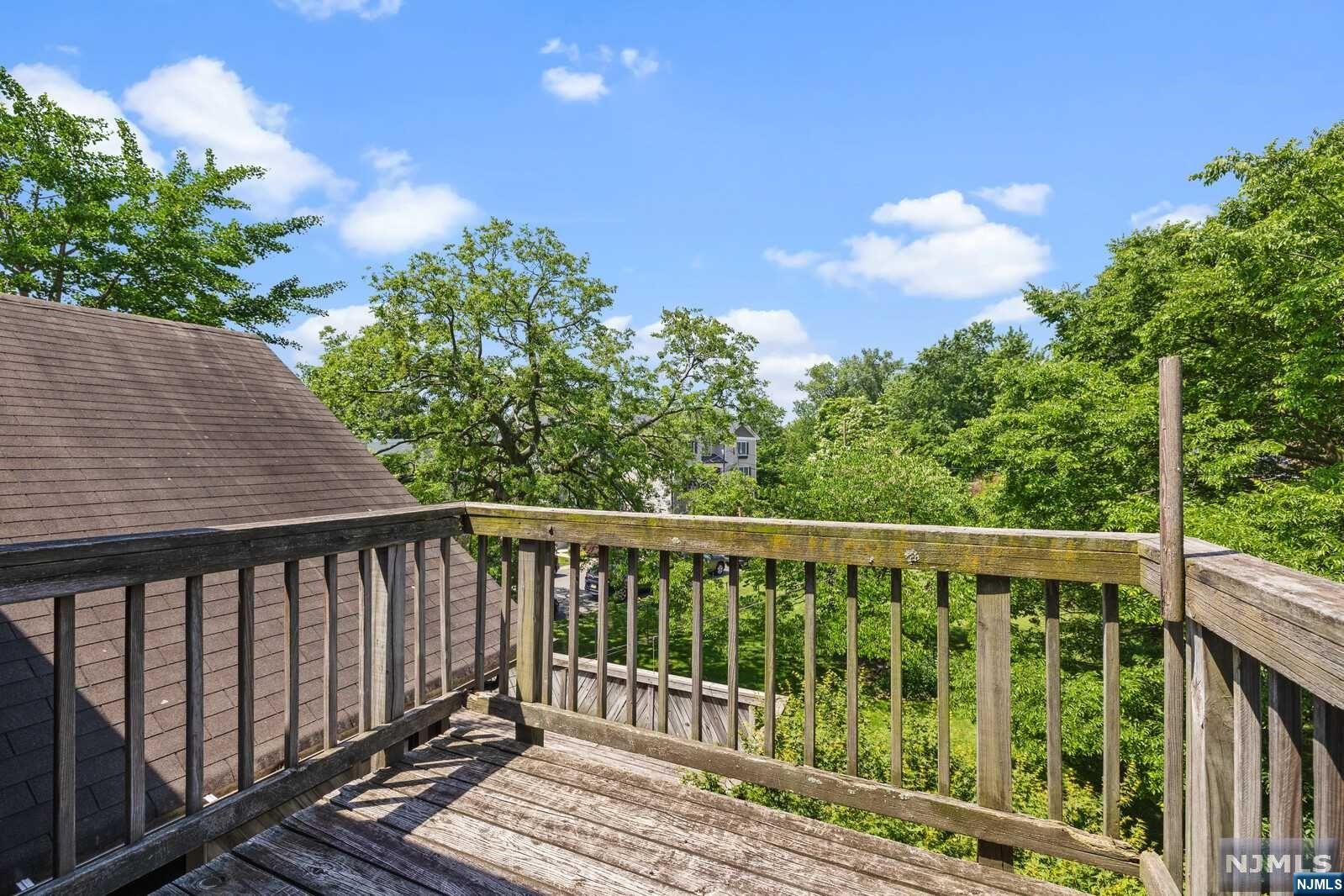43 Eckel Road