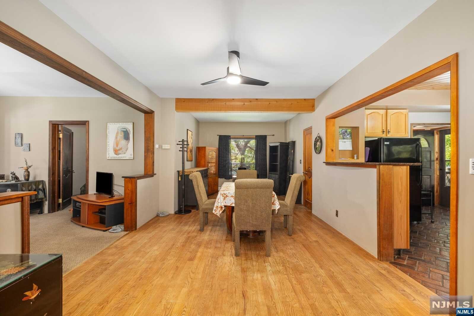 43 Eckel Road