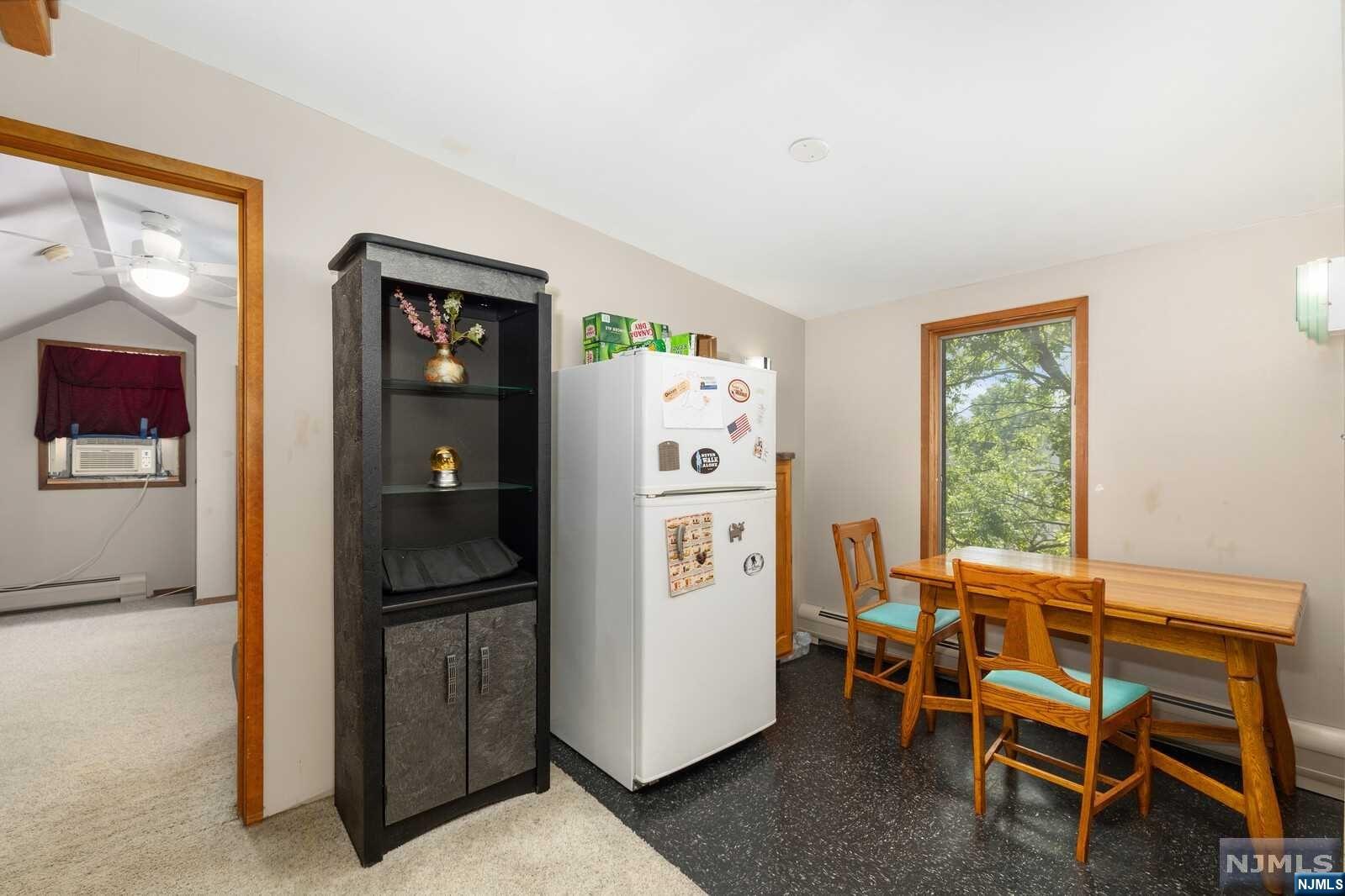43 Eckel Road