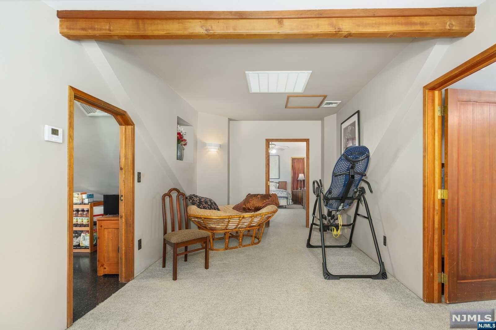 43 Eckel Road