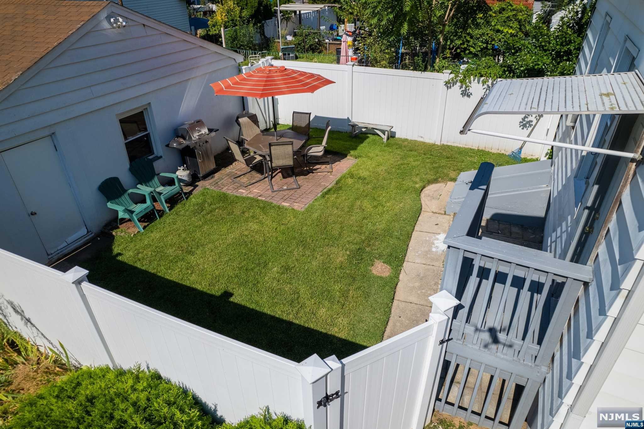 74 Stein Avenue