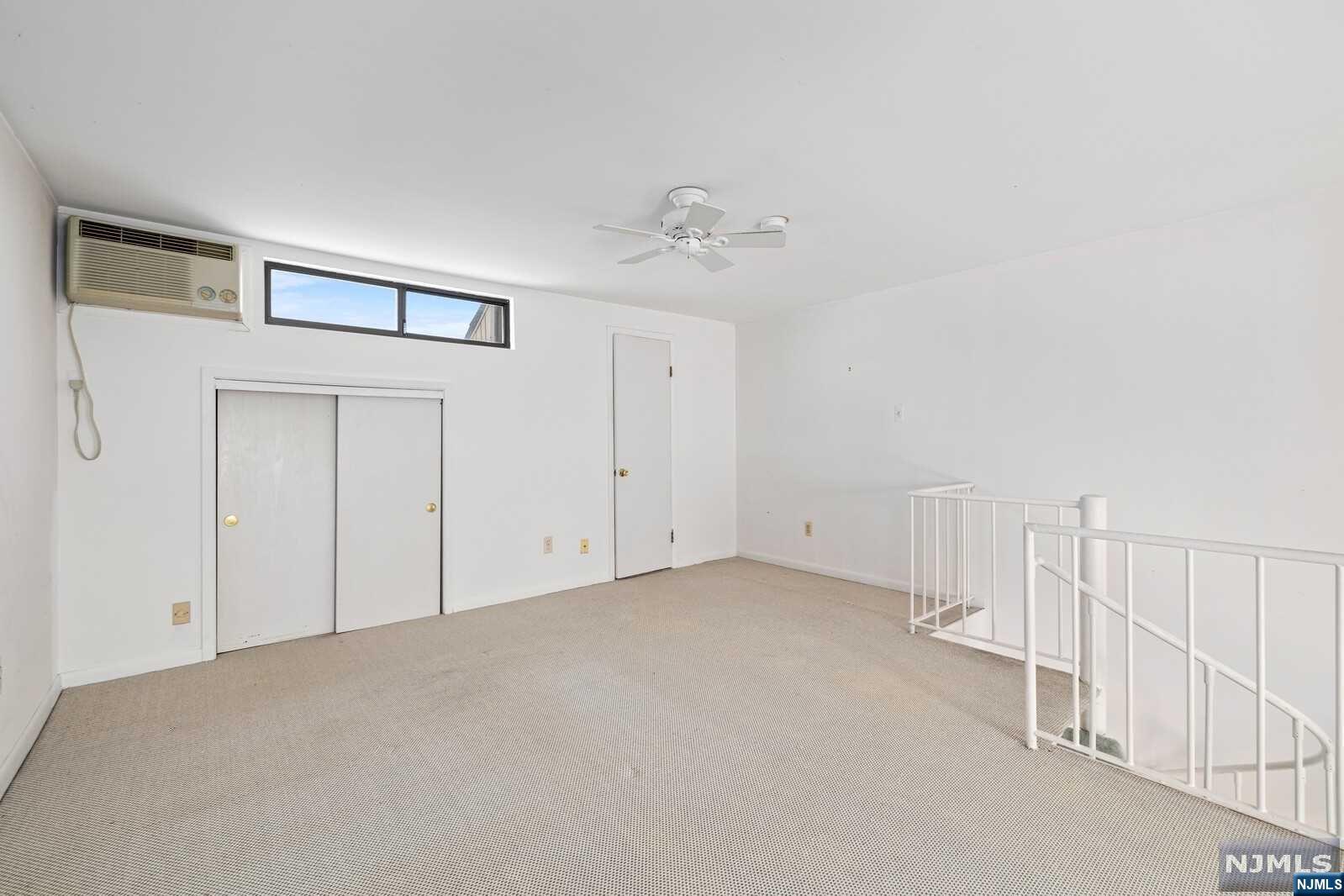 110 West Ridge Mews 110