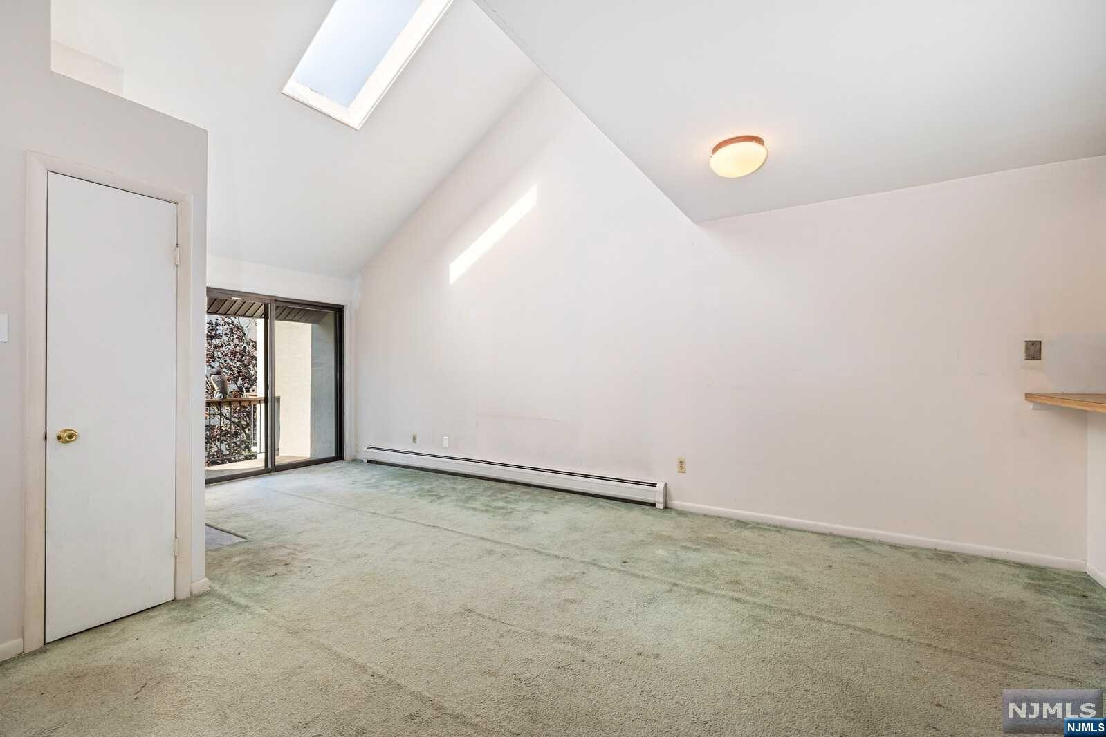 110 West Ridge Mews 110