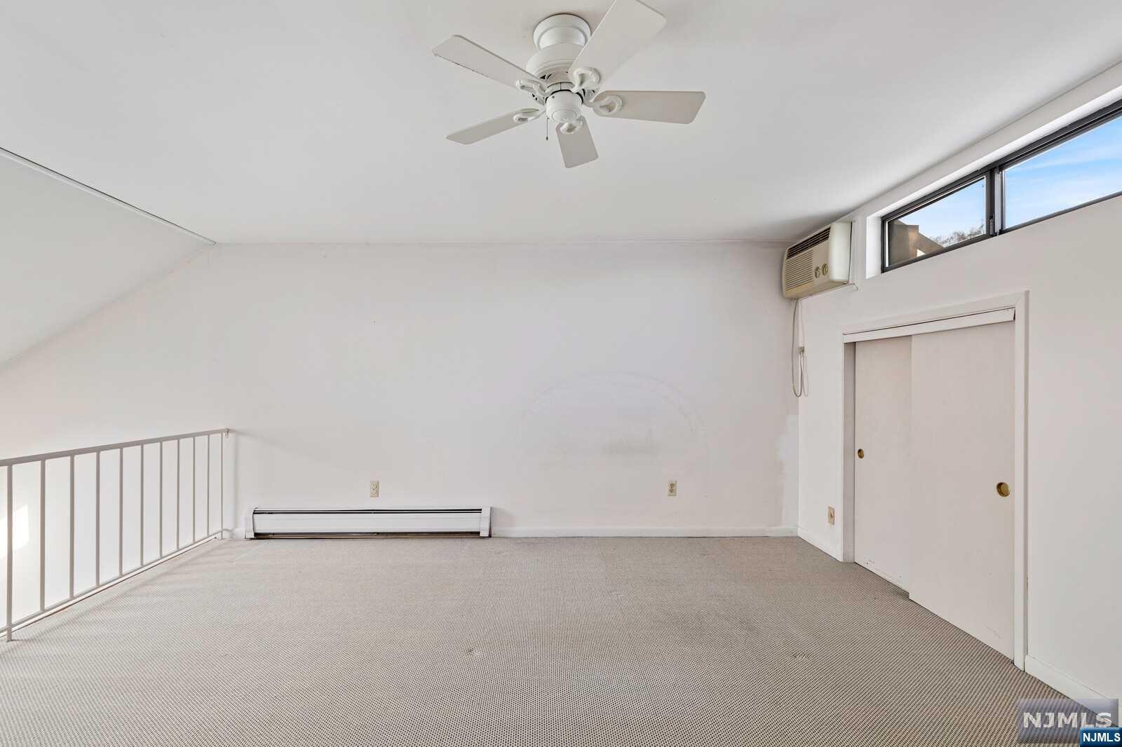 110 West Ridge Mews 110