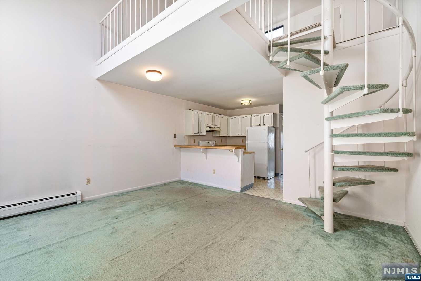 110 West Ridge Mews 110