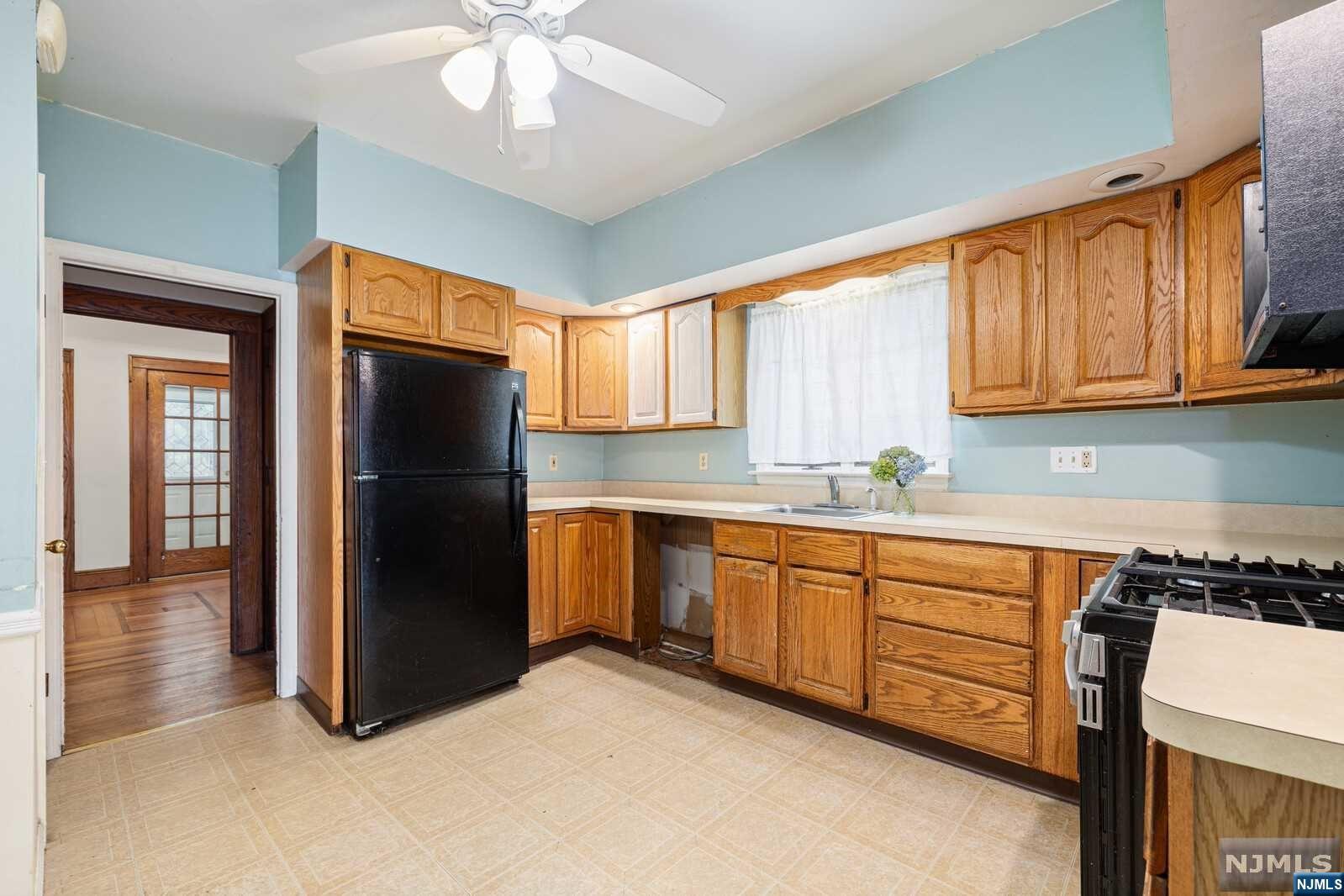 92 Beckwith Place