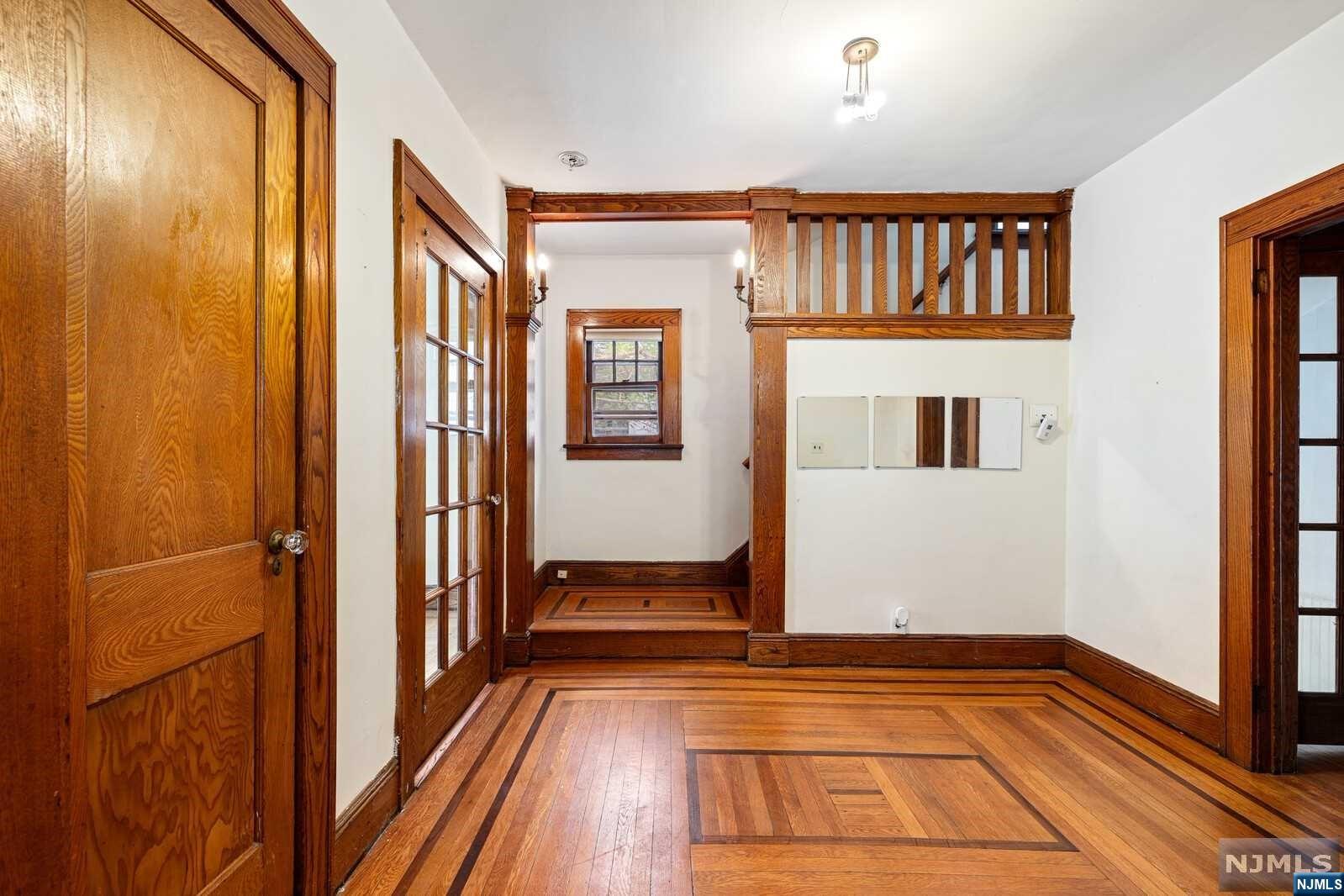 92 Beckwith Place