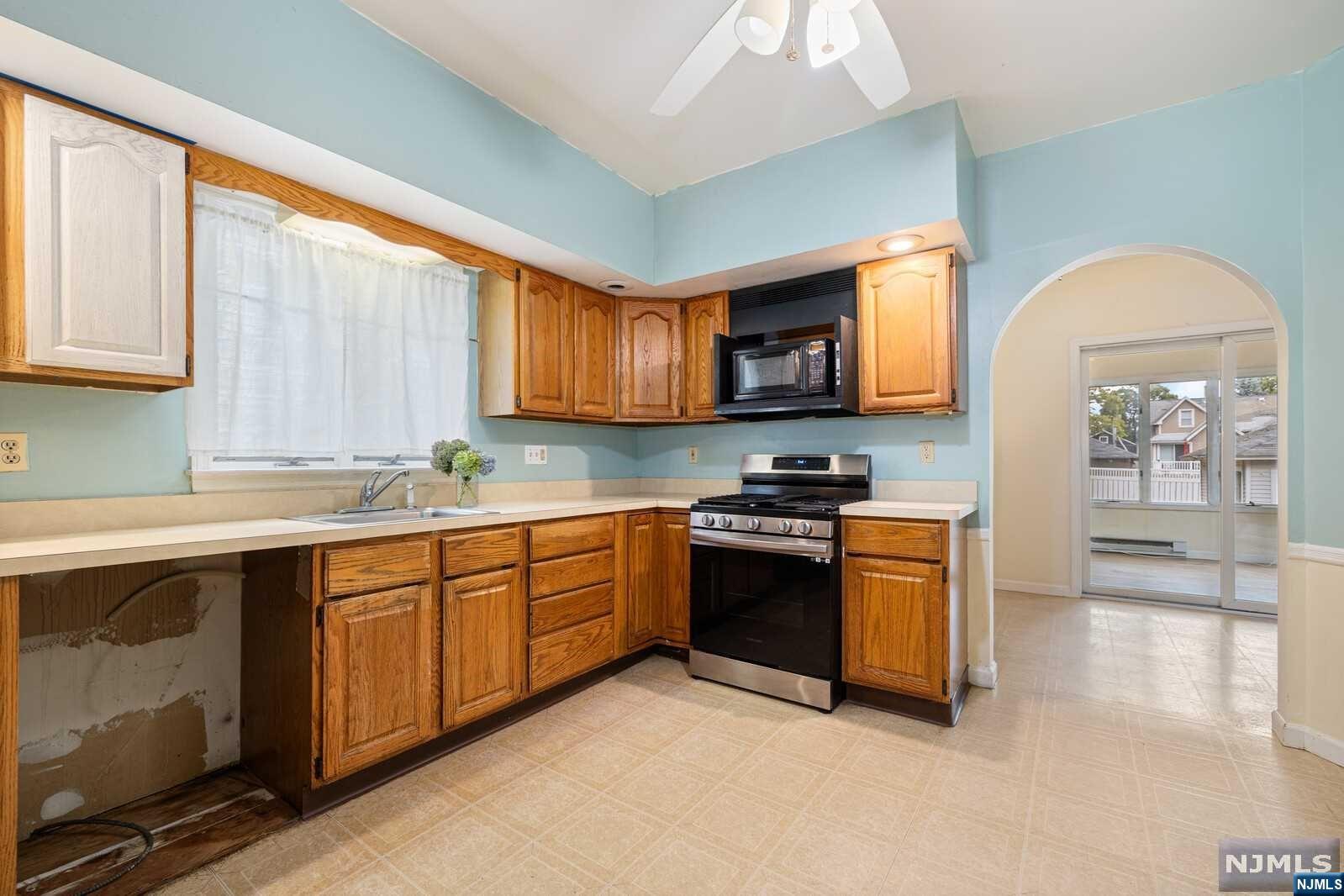 92 Beckwith Place