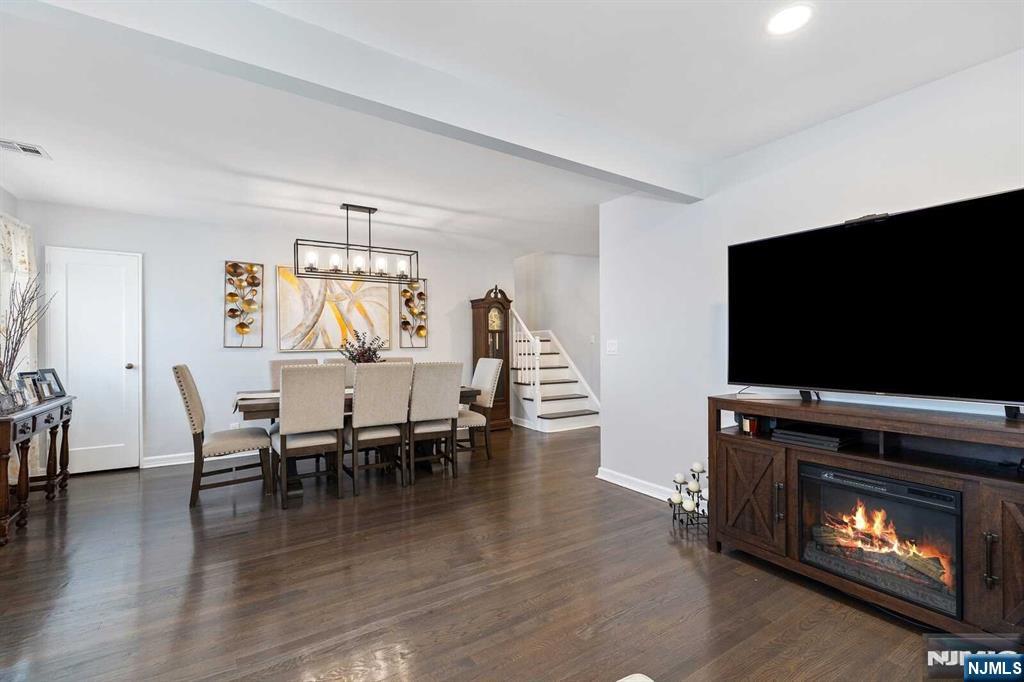 33 Lockwood Drive