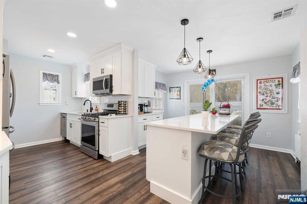 33 Lockwood Drive