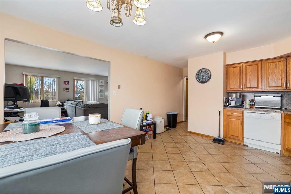 128A Riverside Avenue