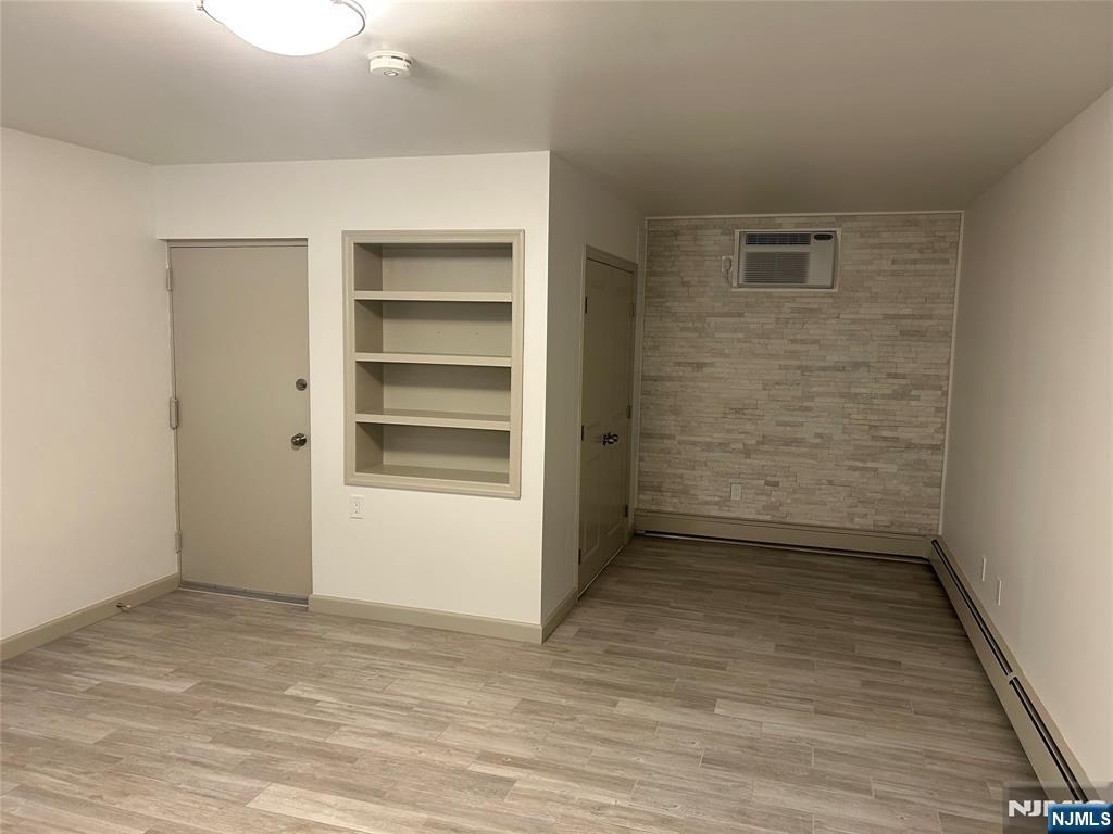 101 West Ridge Mews 101