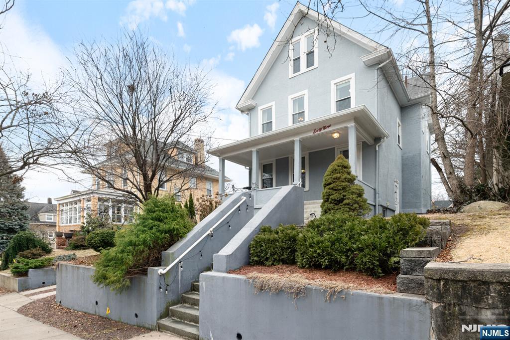 69 Morse Avenue