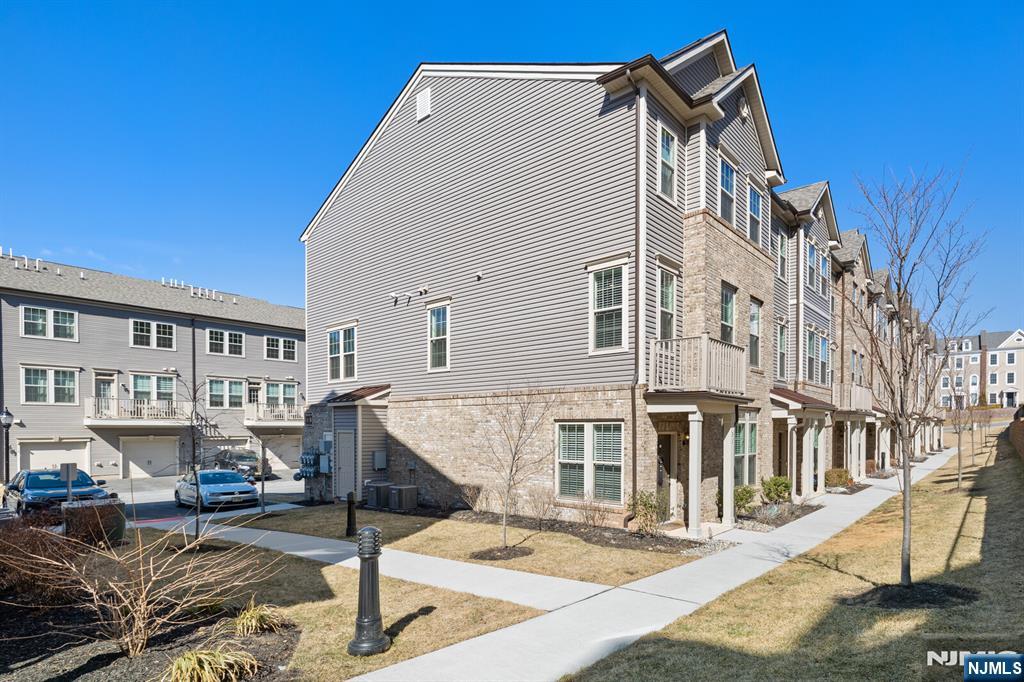 31 Arnold Drive