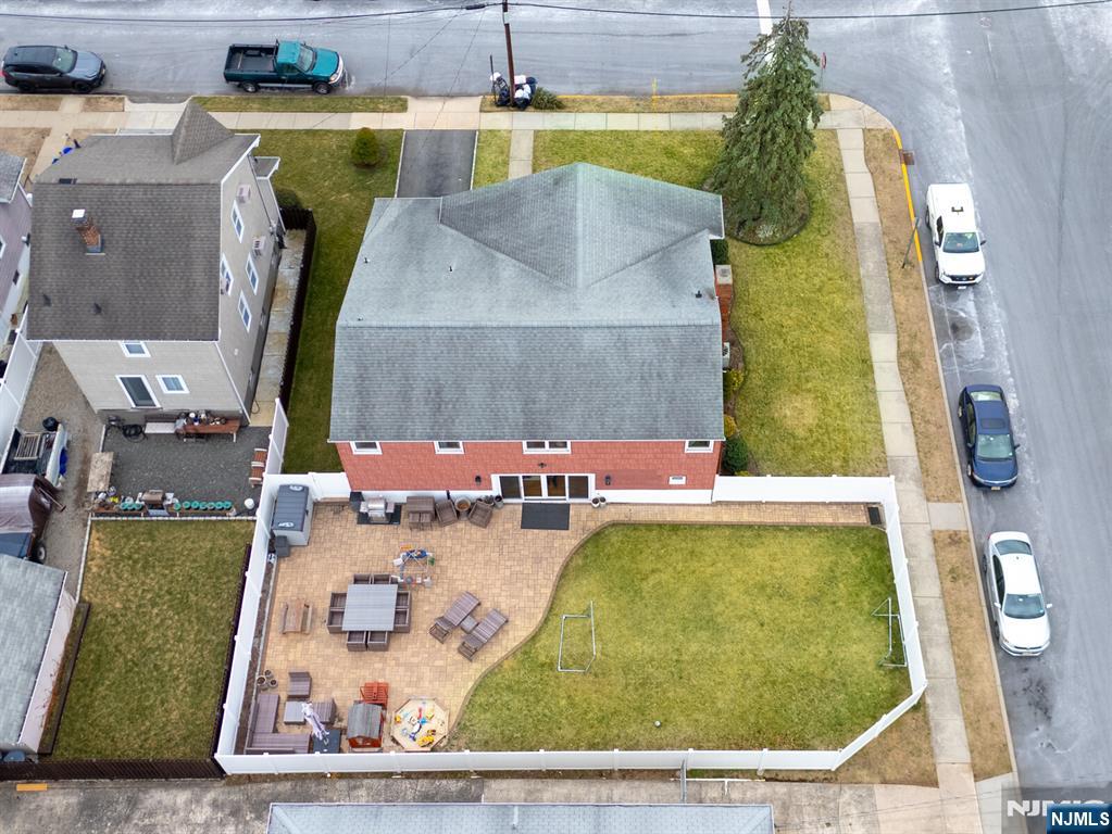 37 Jackson Place