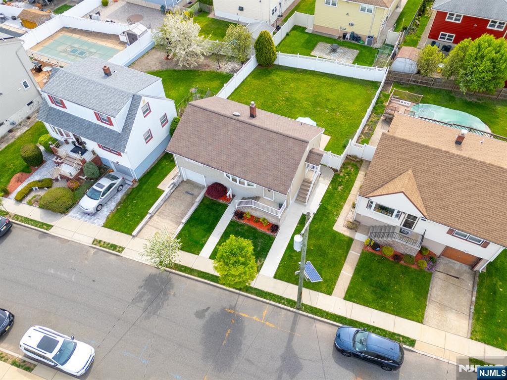 1026 Gillis Place