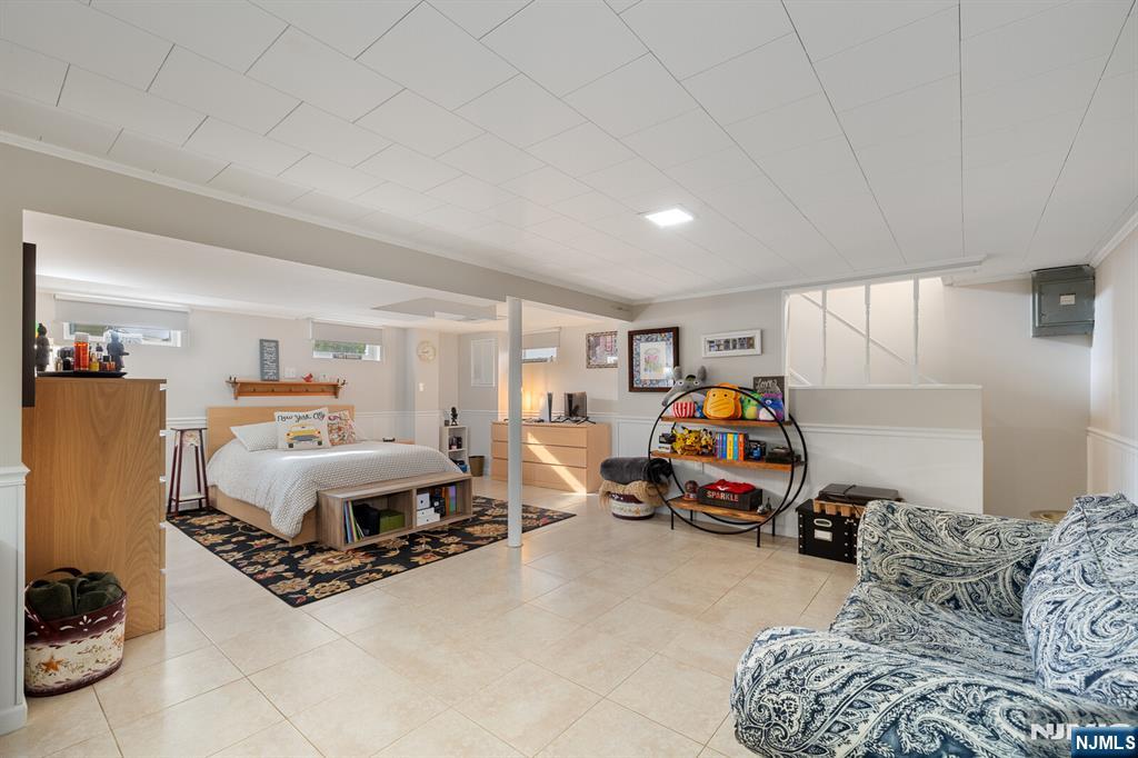 1026 Gillis Place