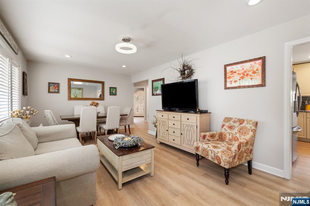 1026 Gillis Place